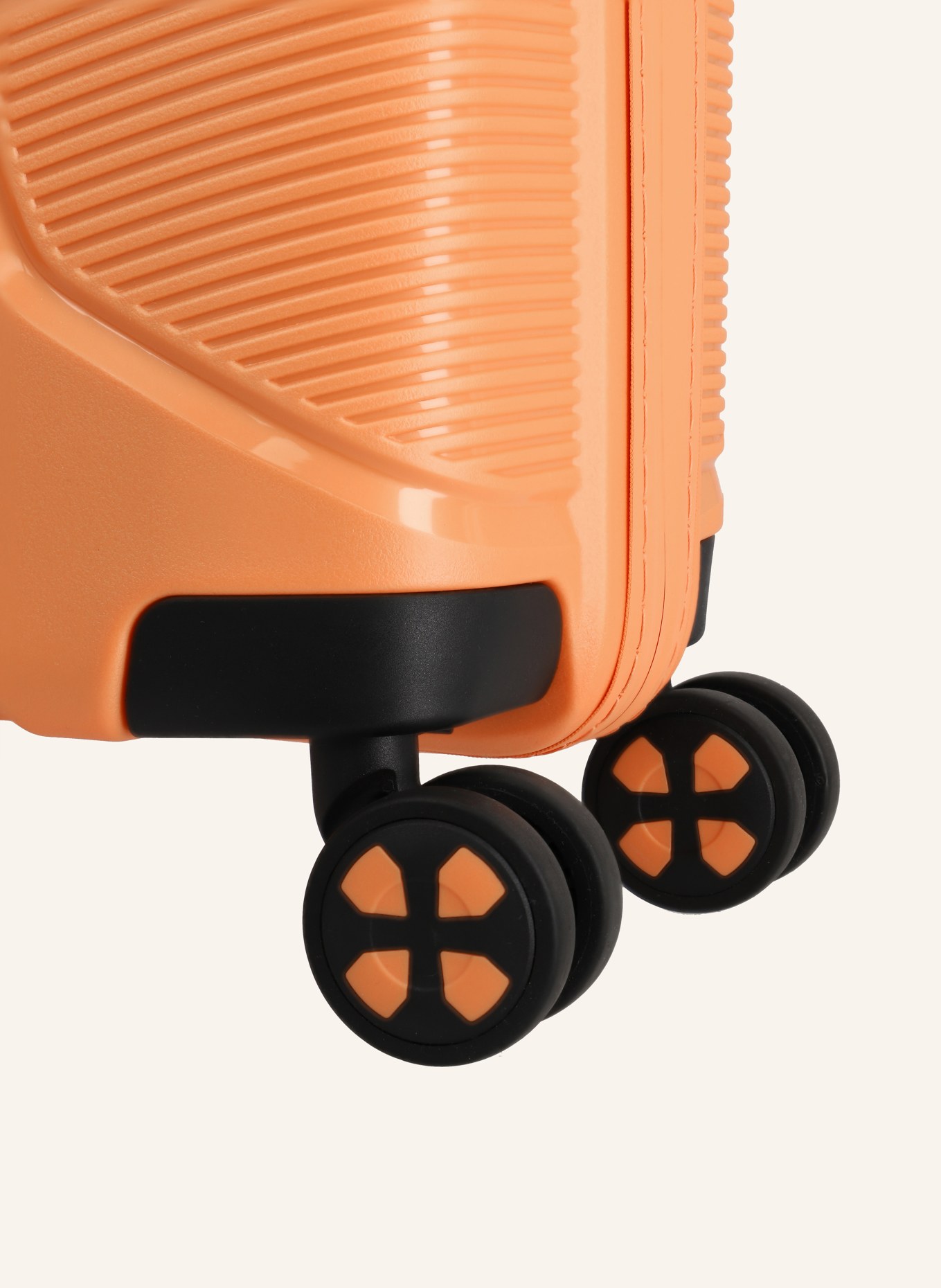 IMPACKT Wheeled suitcase IP1 S, Color: ORANGE (Image 4)