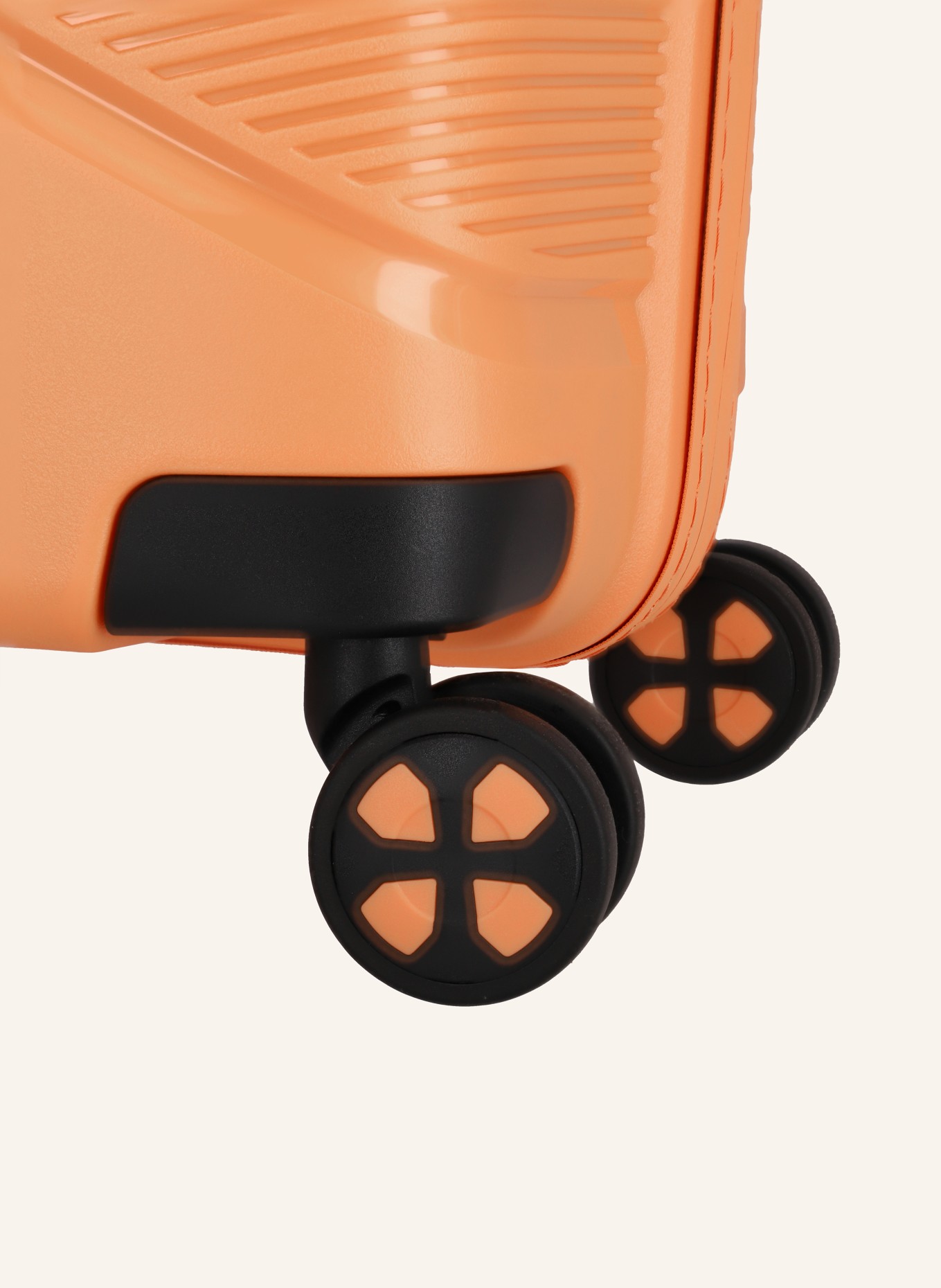 IMPACKT Wheeled suitcase IP1 M, Color: ORANGE (Image 4)