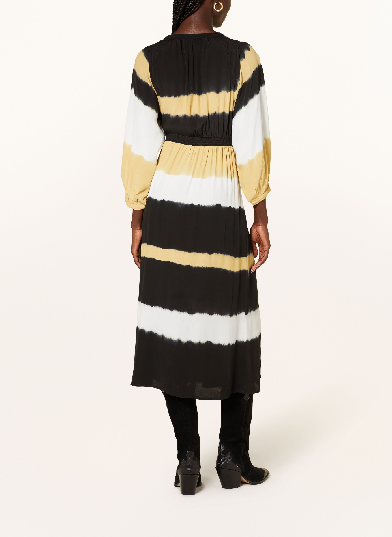 ba&sh Kleid VALERIA mit 3/4-Arm, Farbe: DUNKELGELB/ WEISS/ SCHWARZ (Bild 3)
