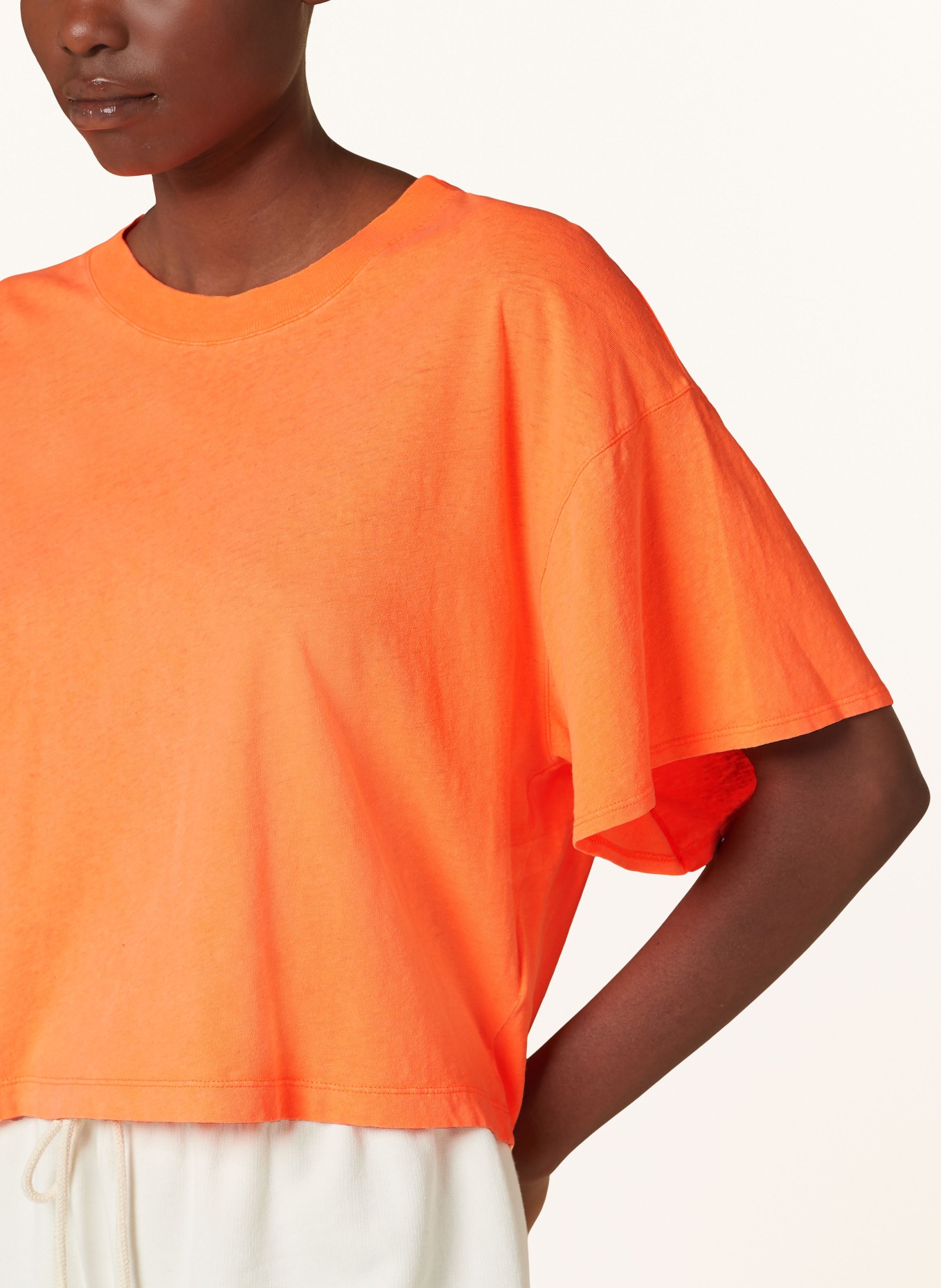 American Vintage Cropped shirt with linen, Color: NEON ORANGE (Image 4)