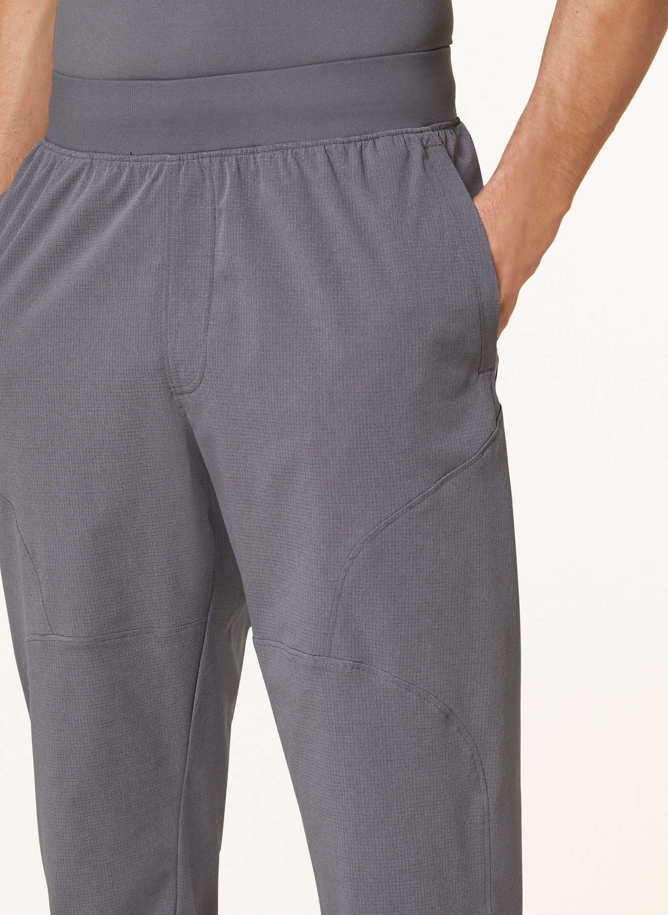UNDER ARMOUR Training pants UNSTOPPABLE, Color: GRAY (Image 5)