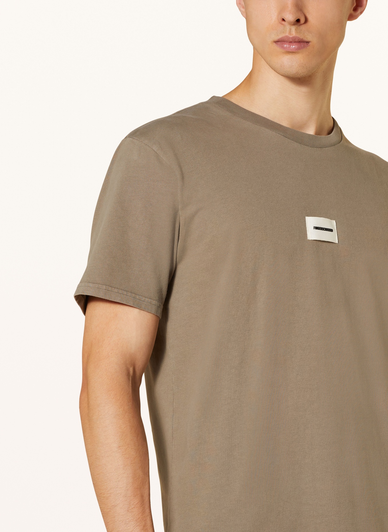 FINGERSCROSSED T-Shirt MOVEMENT, Farbe: WEISS/ OLIV (Bild 4)