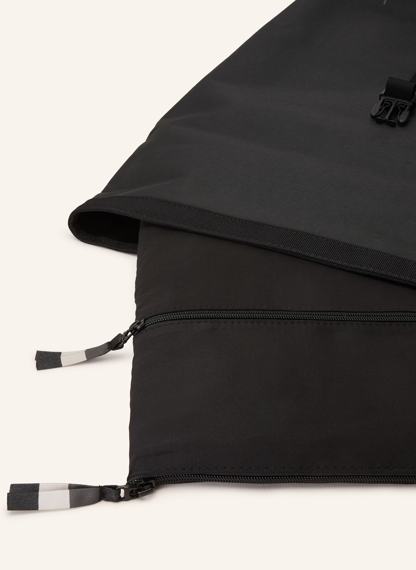 GOT BAG Backpack ROLLTOP LITE 2.0 with laptop compartment, Color: BLACK (Image 3)