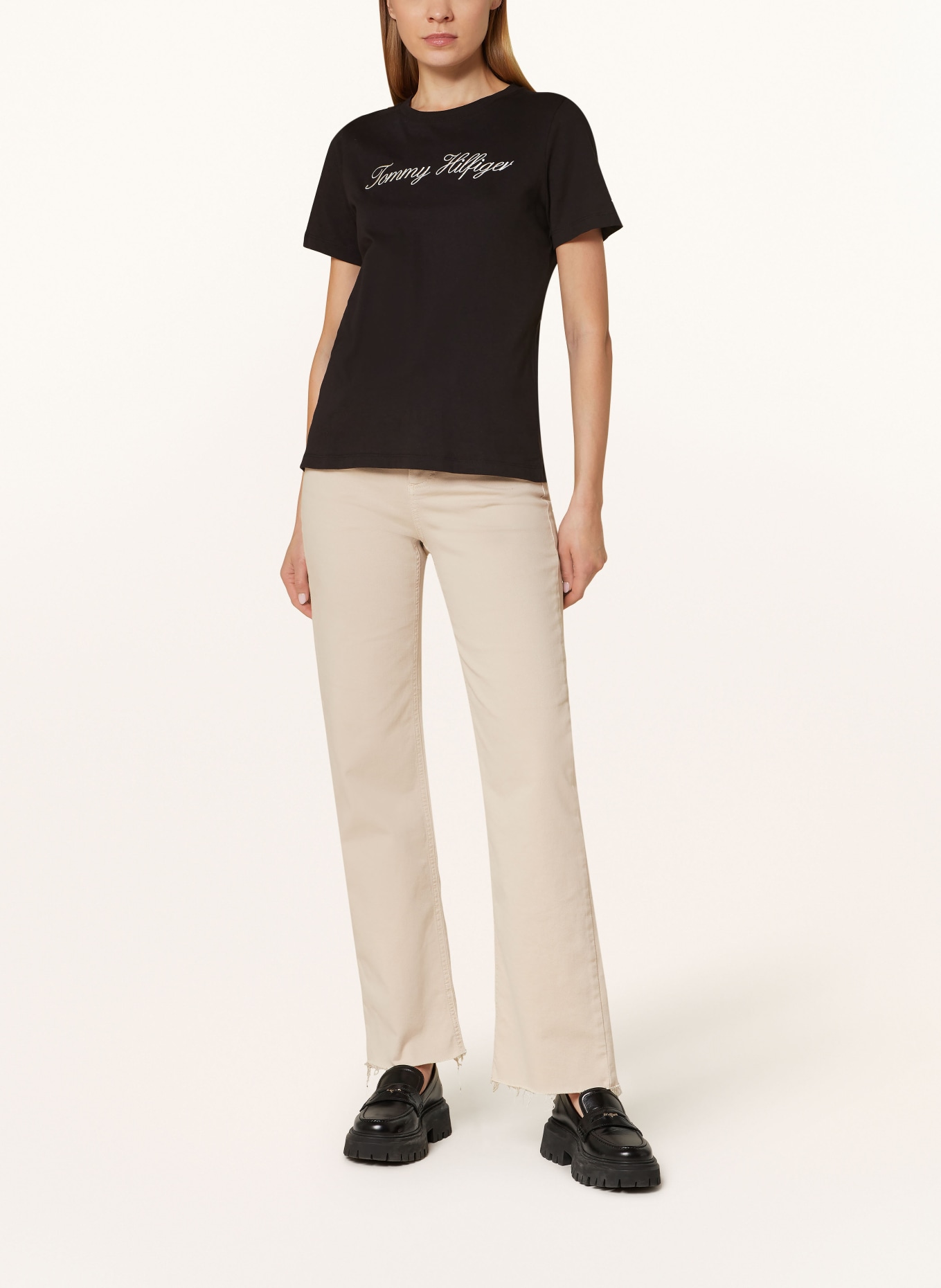 TOMMY HILFIGER T-Shirt: SCHWARZ