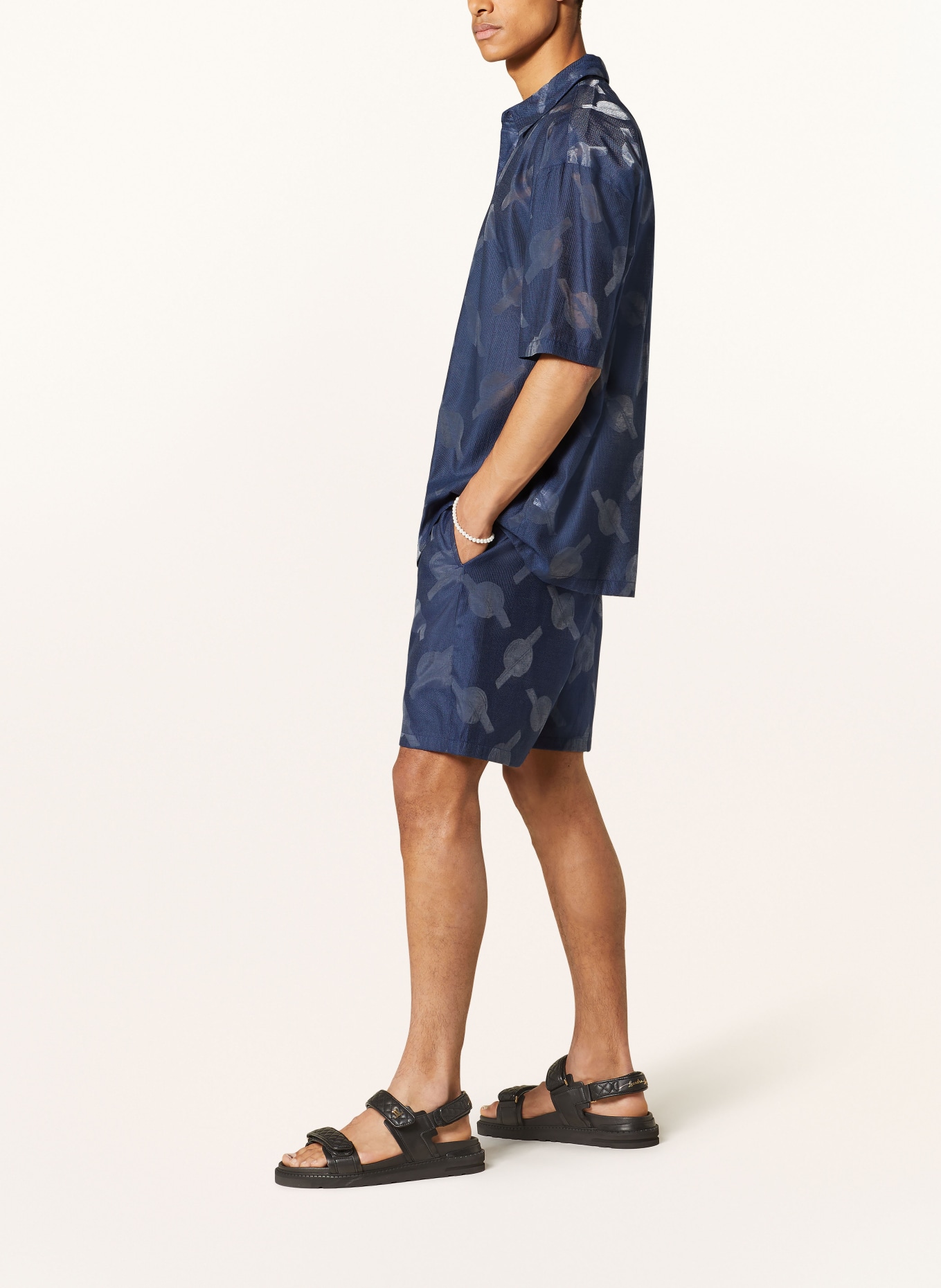 DAILY PAPER Šortky SALIM: TMAVĚ MODRÁ