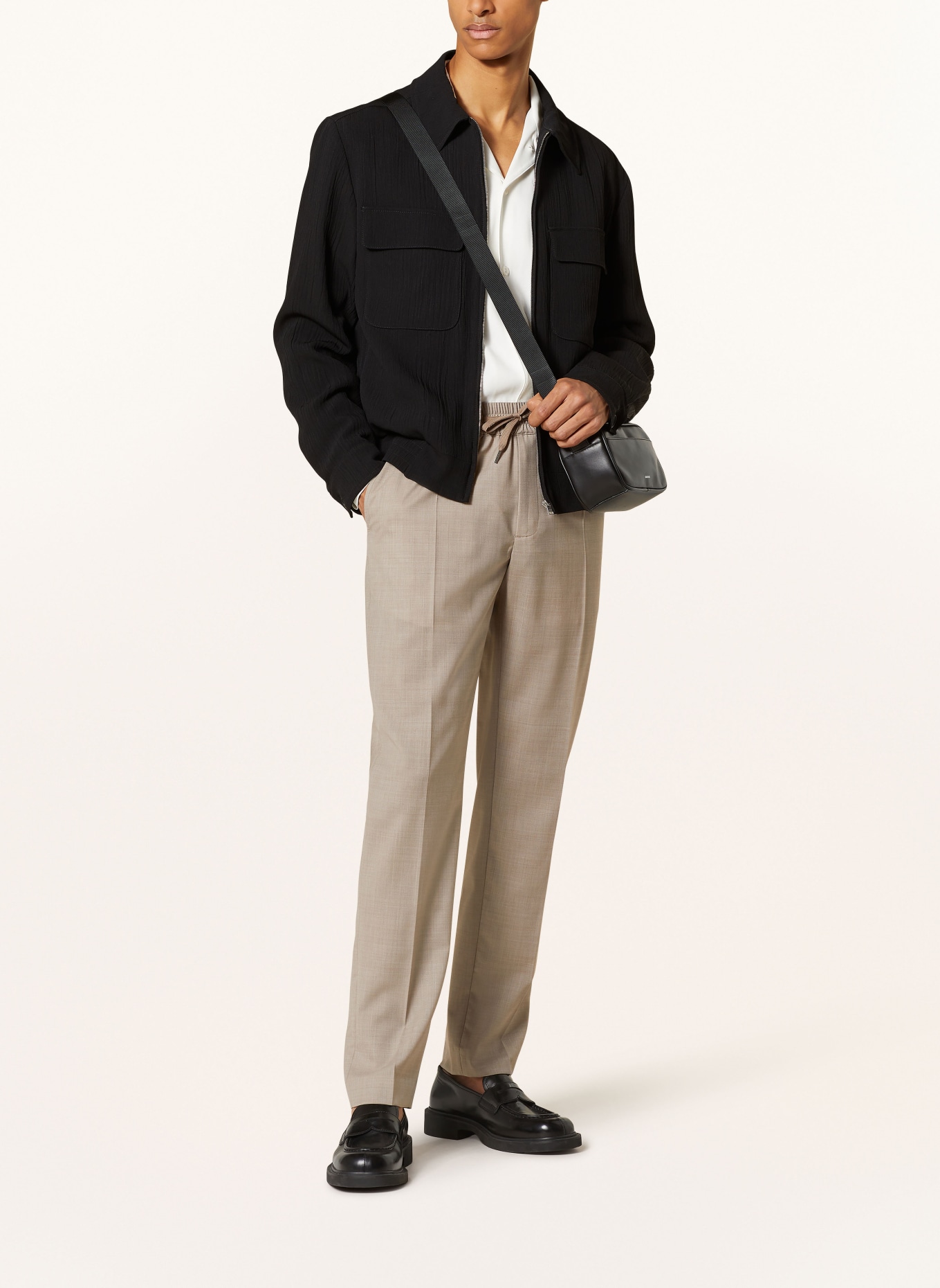 SANDRO Spodnie w stylu dresowym regular fit, Kolor: SZAROBRĄZOWY (Obrazek 2)