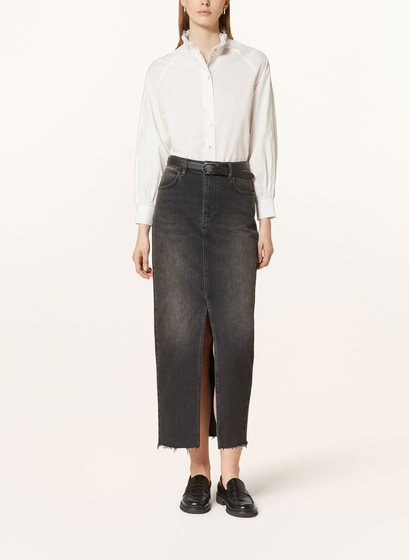 Rich & Royal Blouse with broderie anglaise: WHITE