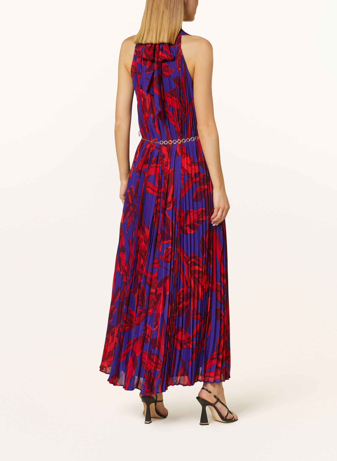 Phase Eight Pleated dress ADELAIDE, Color: PURPLE/ RED/ DARK RED (Image 3)