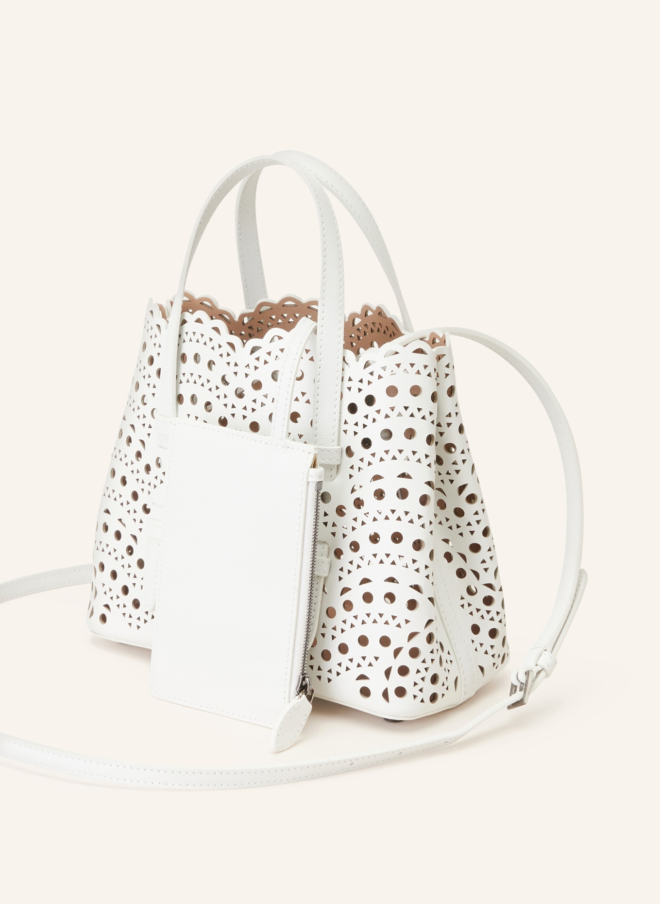 ALAÏA Handbag MINA 20 with pouch, Color: WHITE (Image 2)