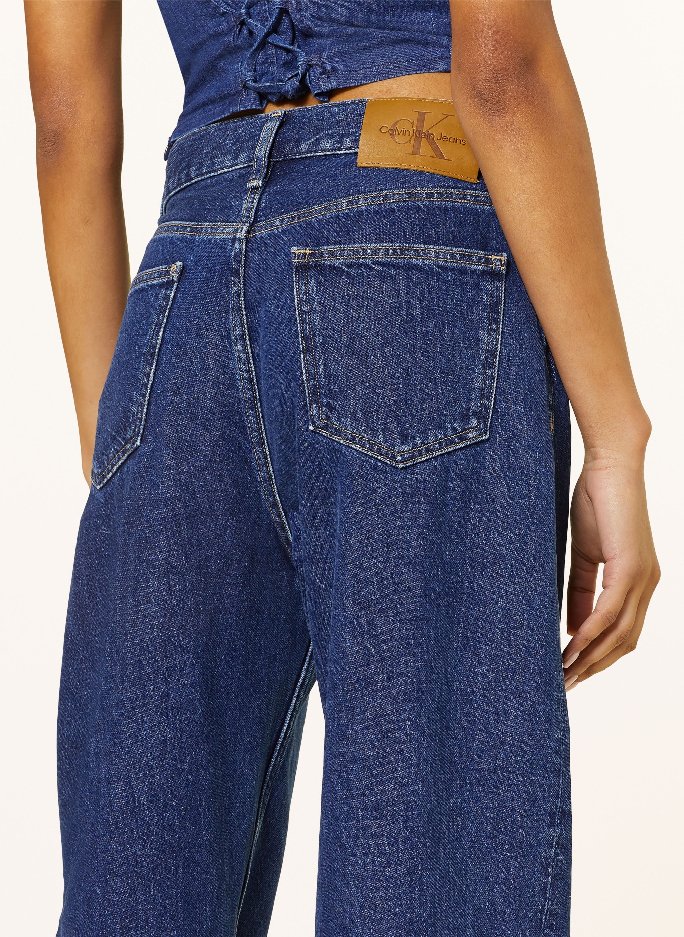 Calvin Klein Jeans Barrel Jeans: 1BJ DENIM DARK