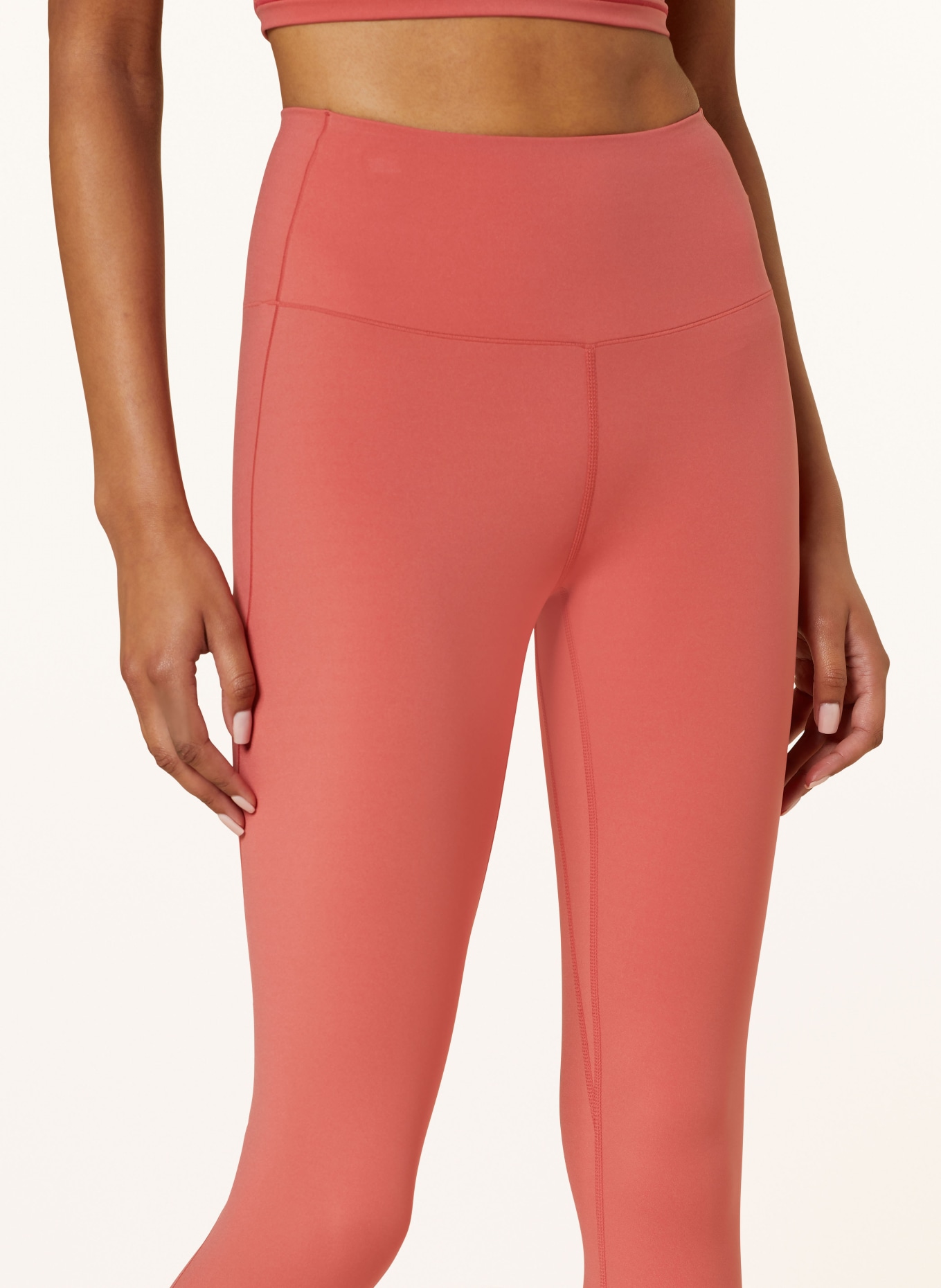 Salmon colored leggings store