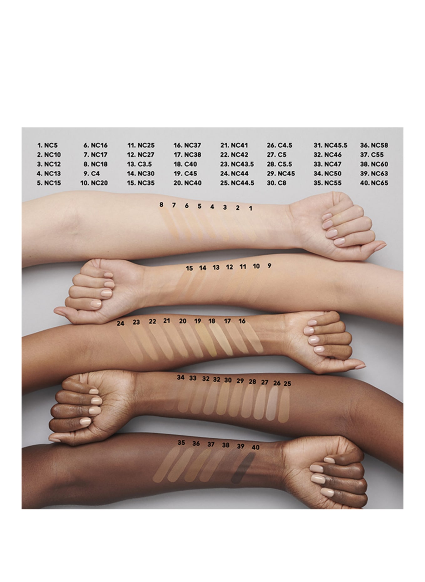 M.A.C STUDIO FIX: NC42