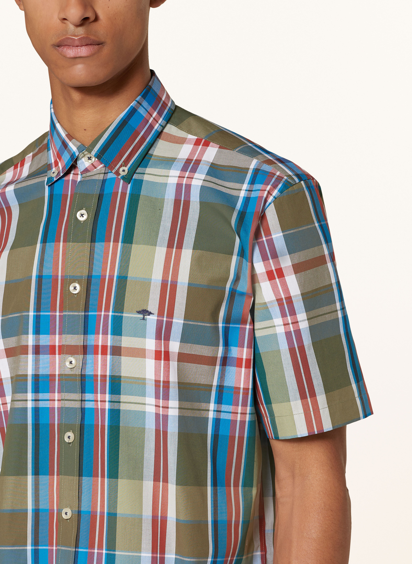 FYNCH-HATTON Short sleeve shirt regular fit: GREEN / BLUE / RED