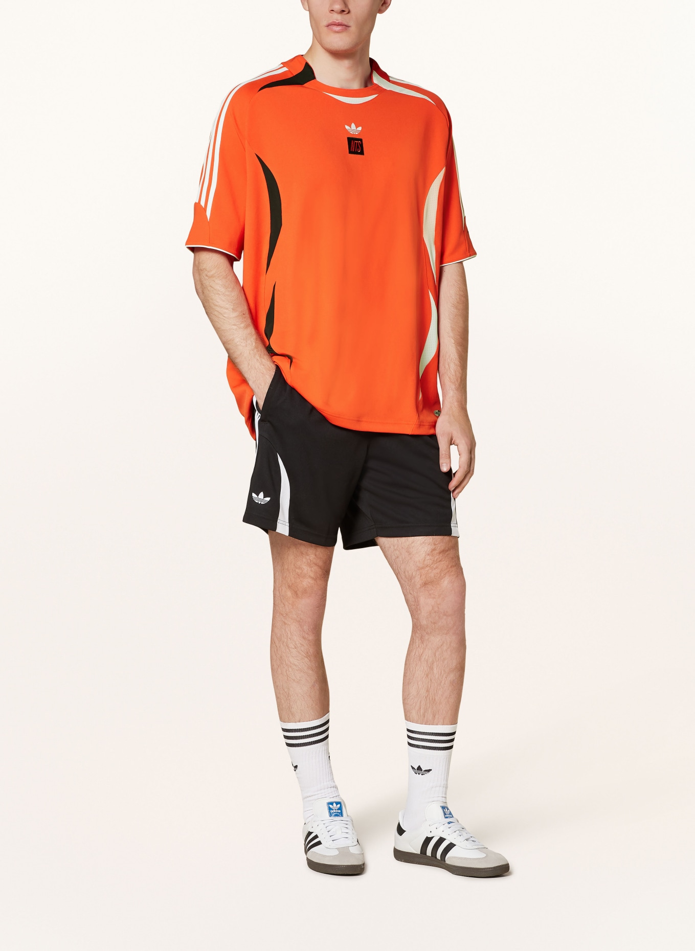 adidas Originals Shorts NTS ADIDAS NTS RADIO