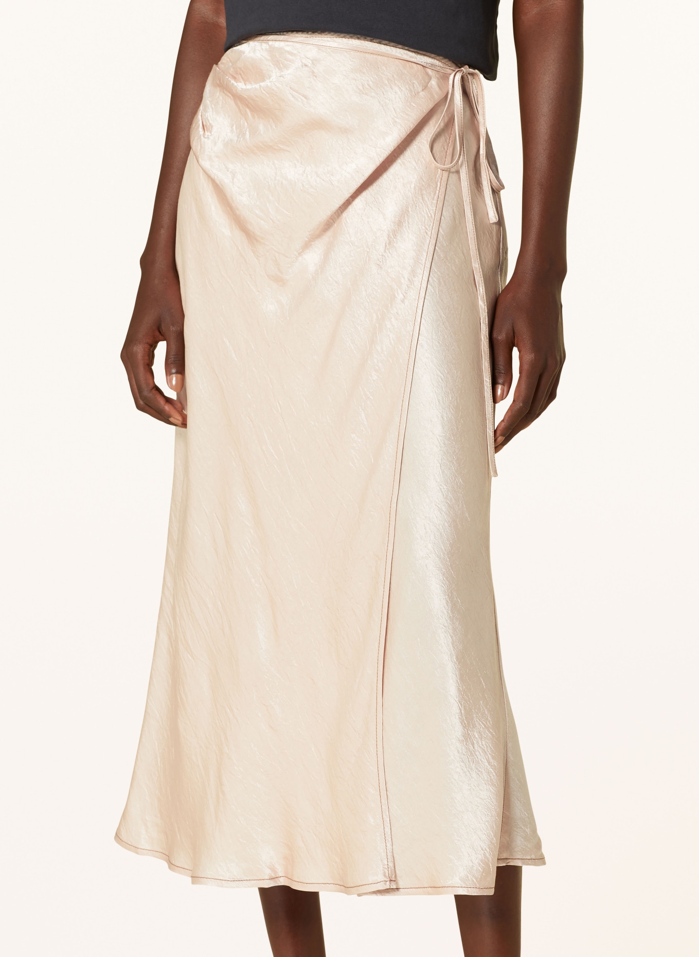 Acne Studios Wrap skirt made of satin, Color: BEIGE (Image 4)