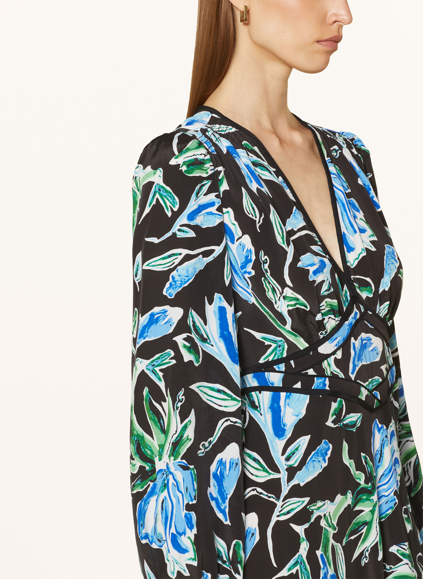 Favourites Gap Green LENZING TENCEL Modal Pull-On Shorts Inactive Dress SELINE with silk: Zebra Mini Dress Dress