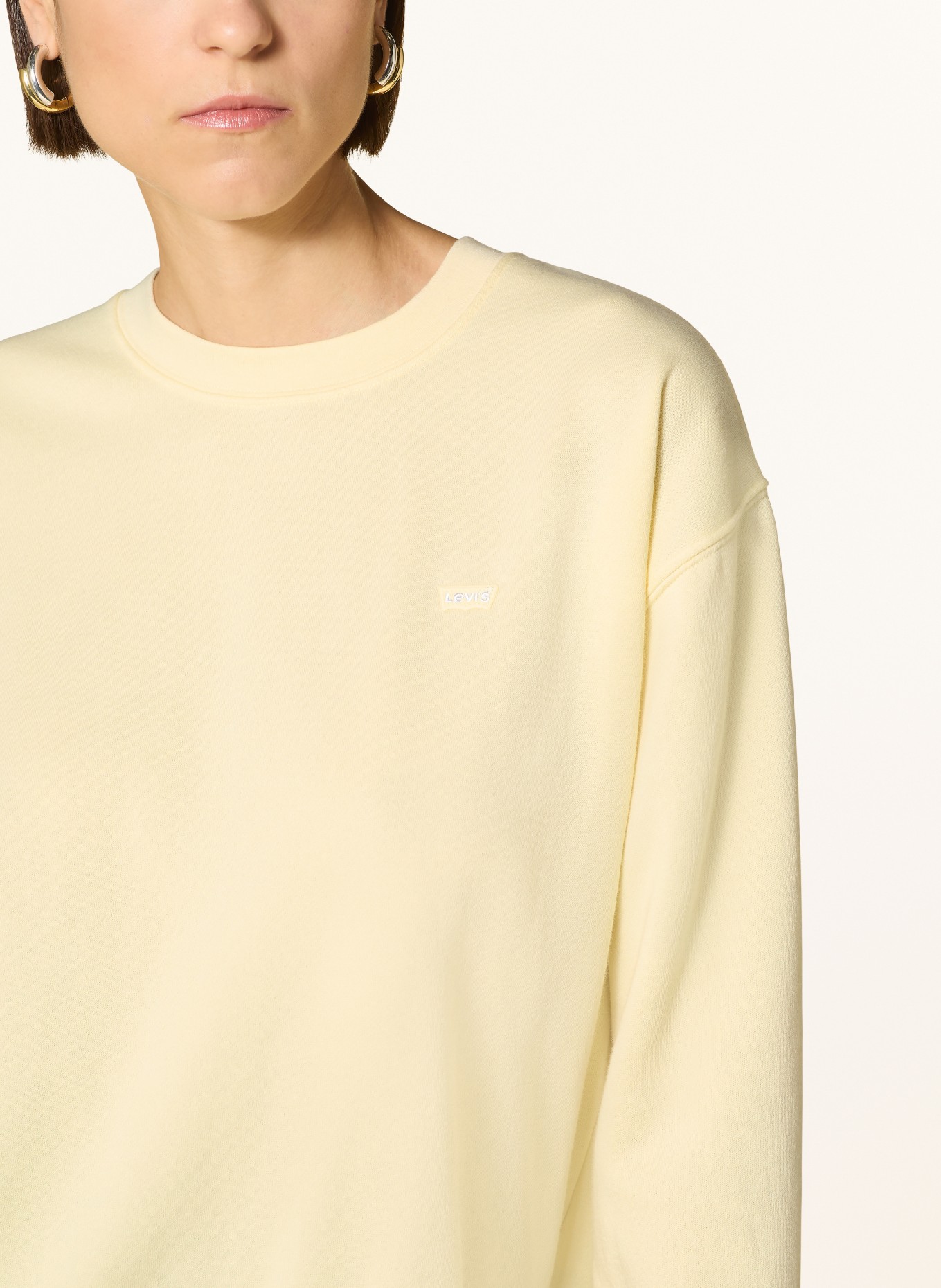 Levis yellow sweatshirt online
