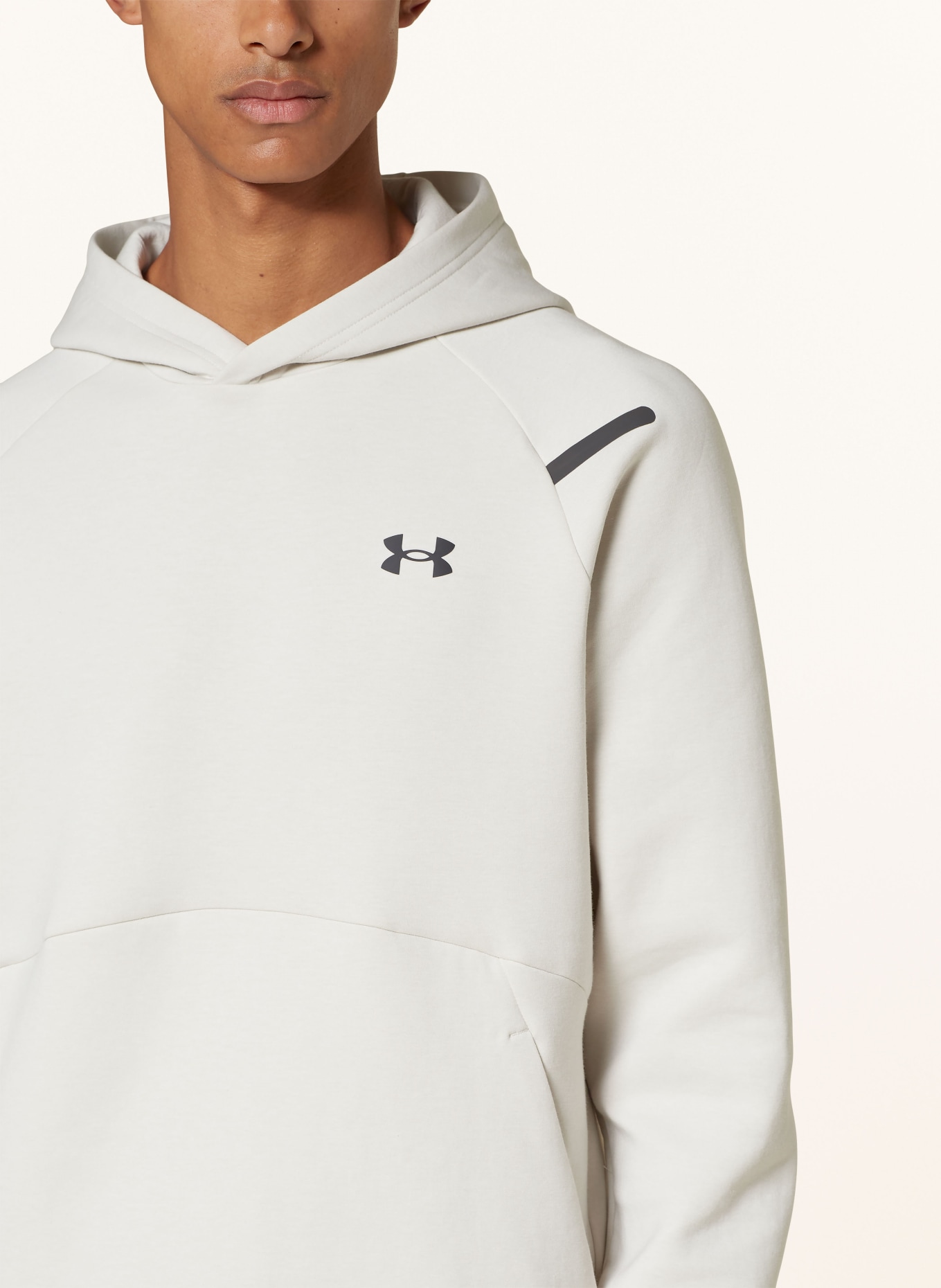 UNDER ARMOUR Hoodie UNSTOPPABLE in weiss