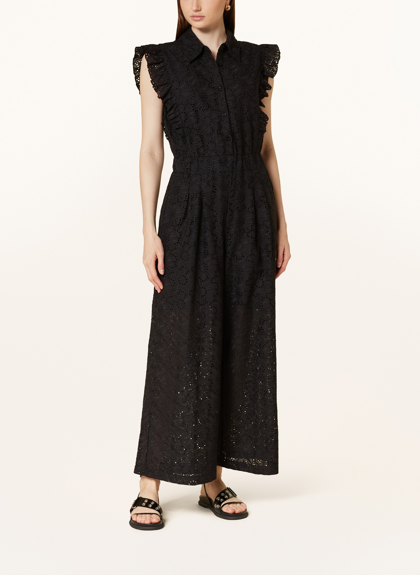 MORE & MORE Jumpsuit aus Lochspitze in schwarz