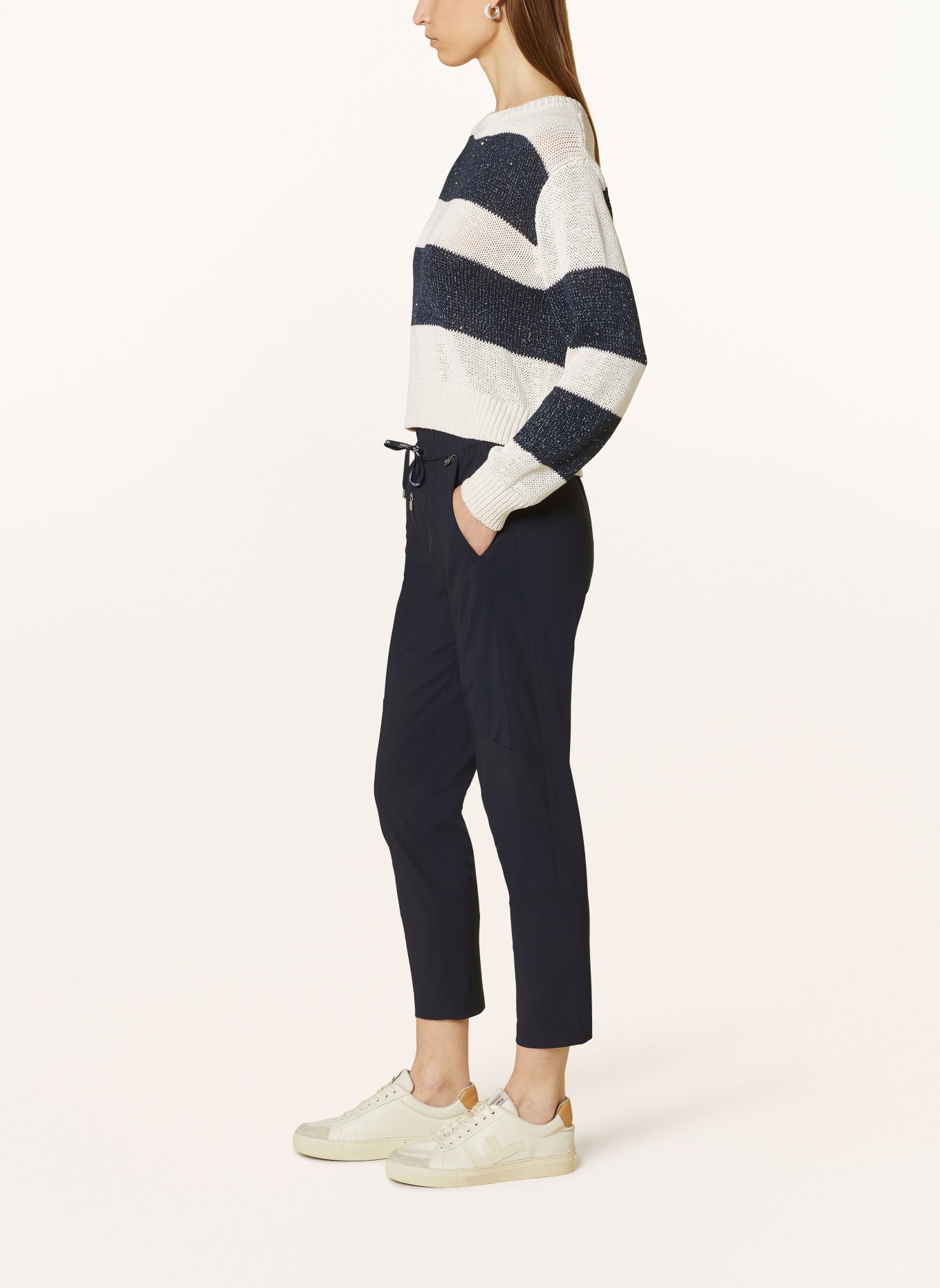 MARC CAIN Spodnie 7/8 w stylu dresowym: 395 MIDNIGHT BLUE