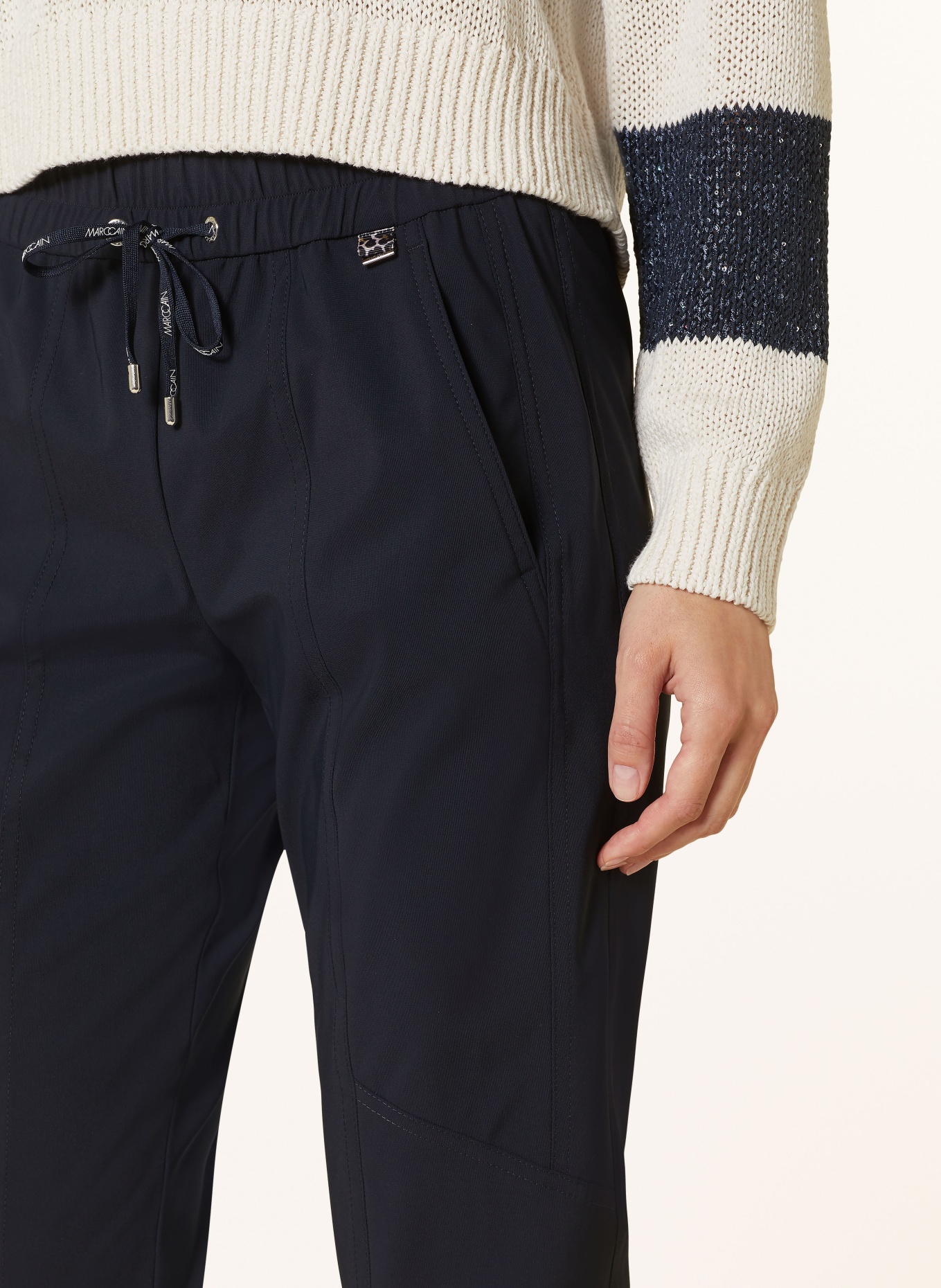 MARC CAIN Spodnie 7/8 w stylu dresowym: 395 MIDNIGHT BLUE