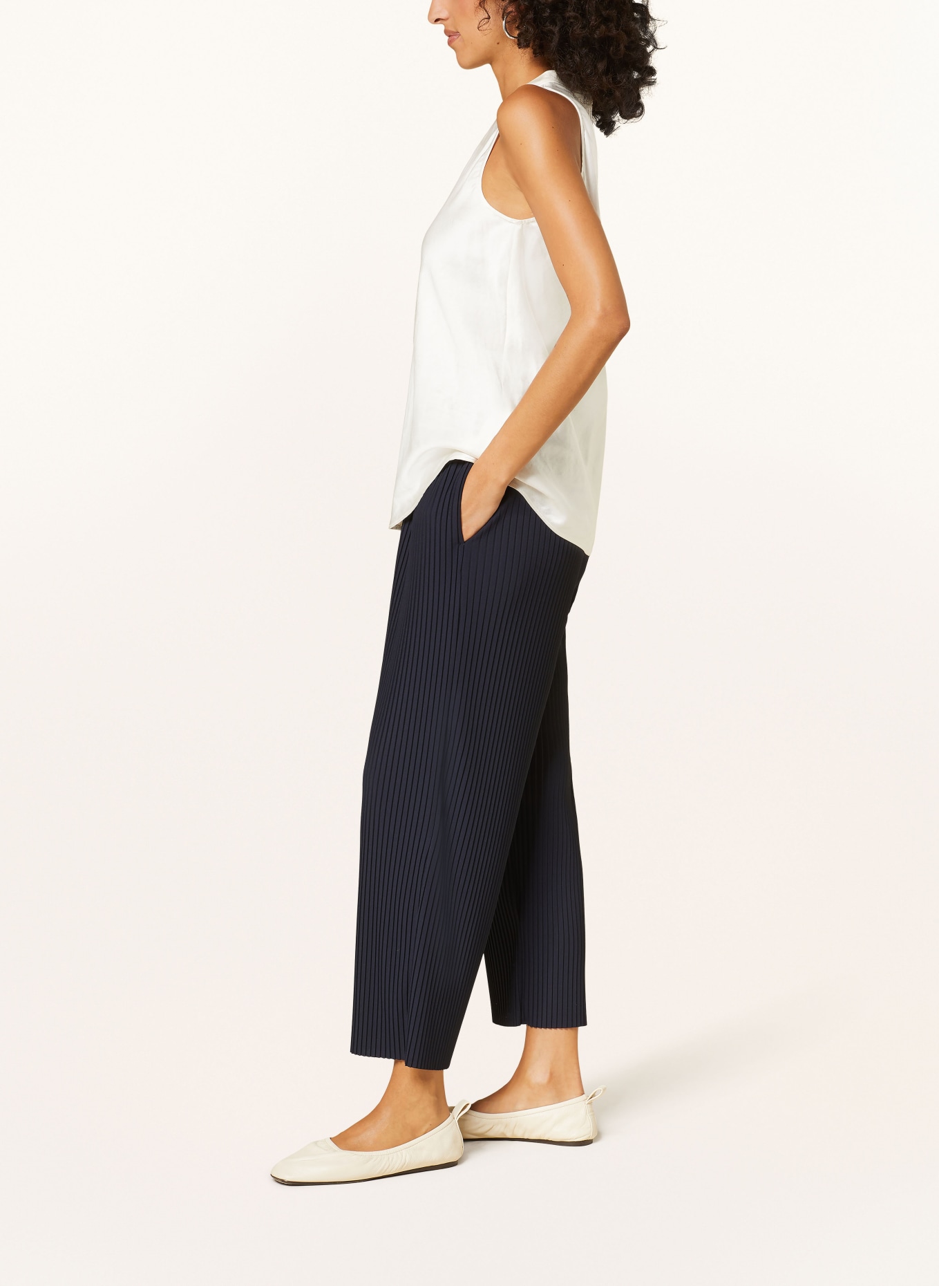 Max Mara LEISURE Culottes ROLANDA with pleats, Color: DARK BLUE (Image 4)