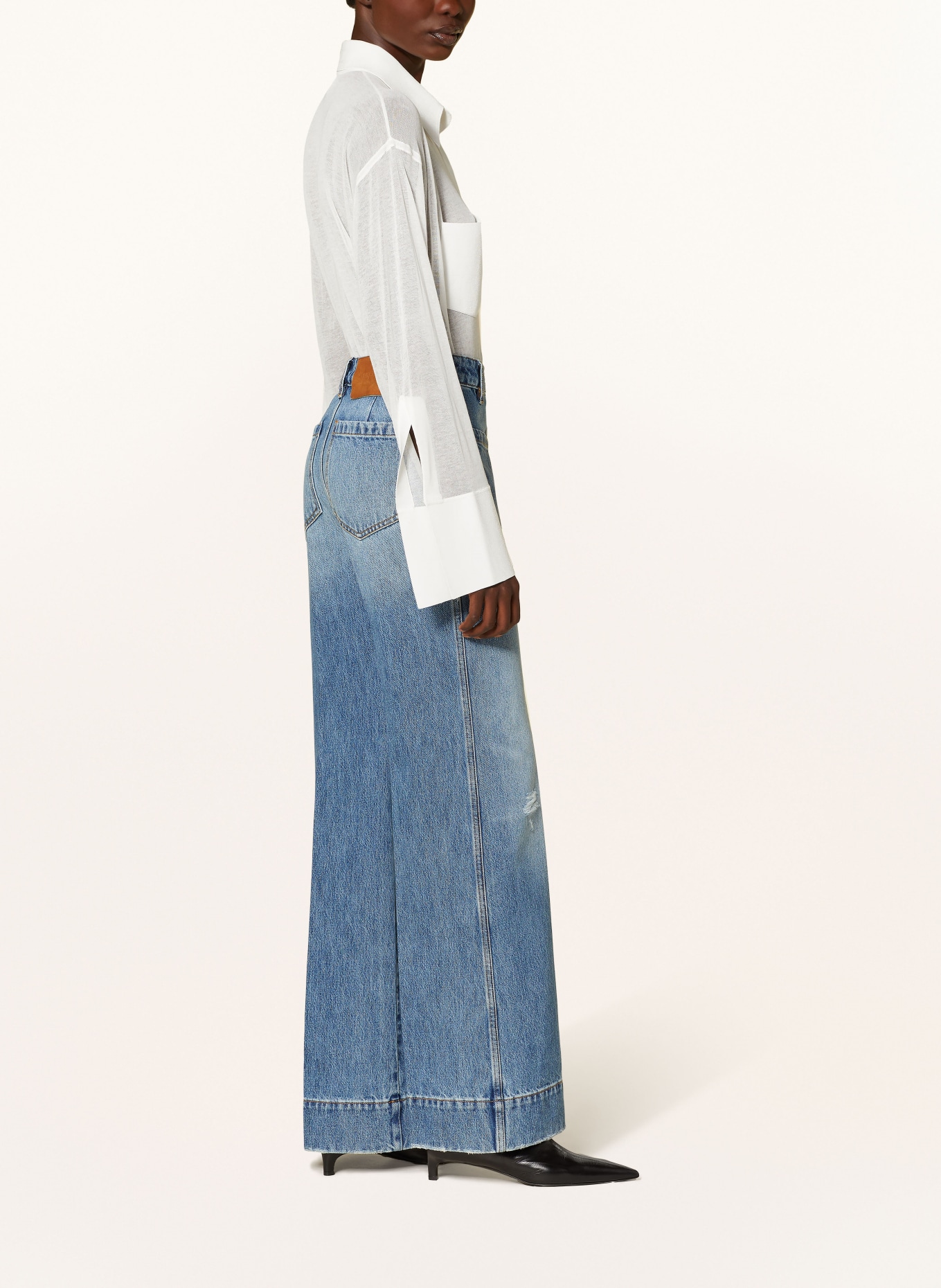 VICTORIABECKHAM Jeansy flare ALINA, Kolor: 8949 WORN BLUE WASH (Obrazek 4)