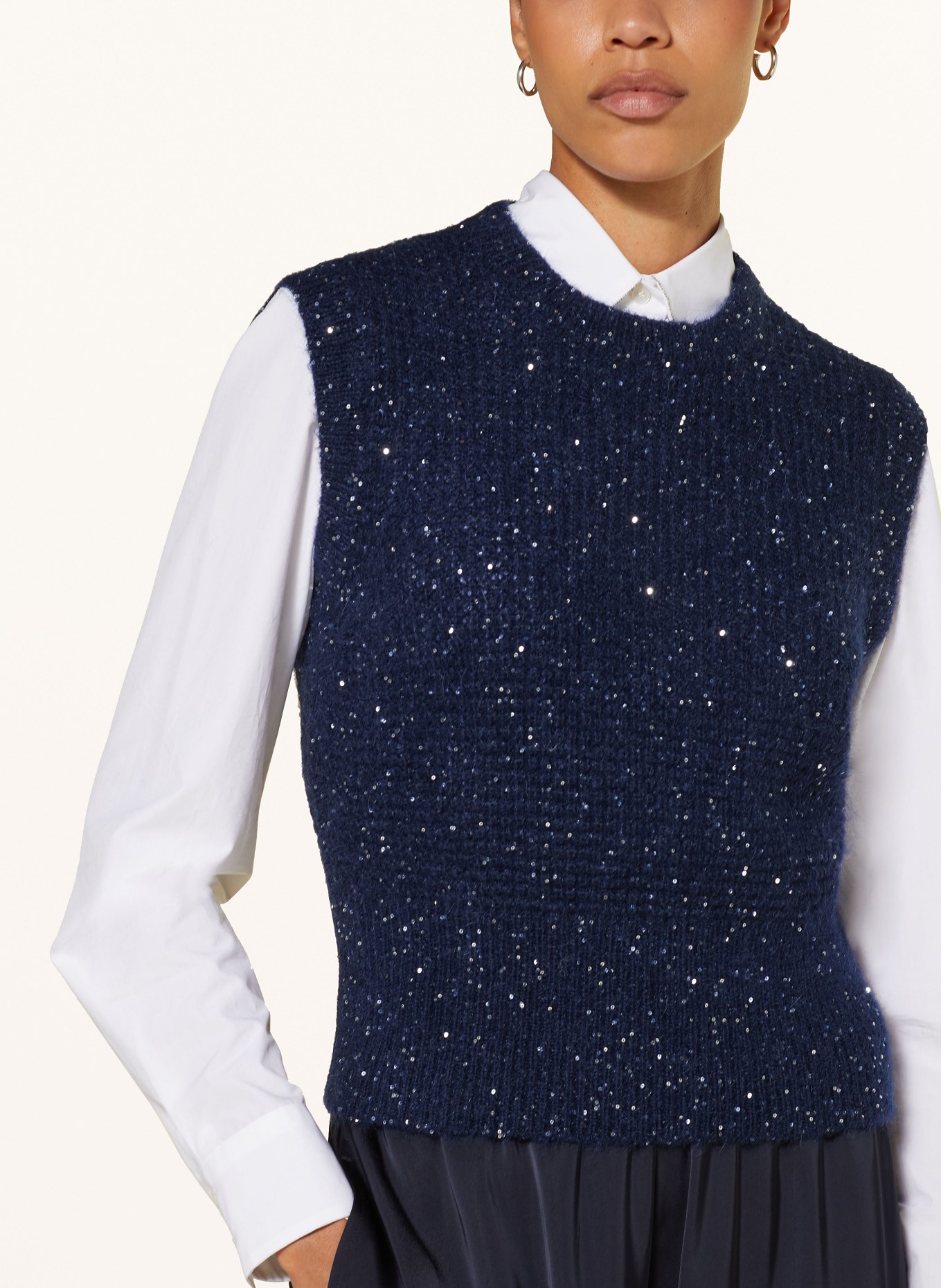 Dunkelblauer pullunder Clearance