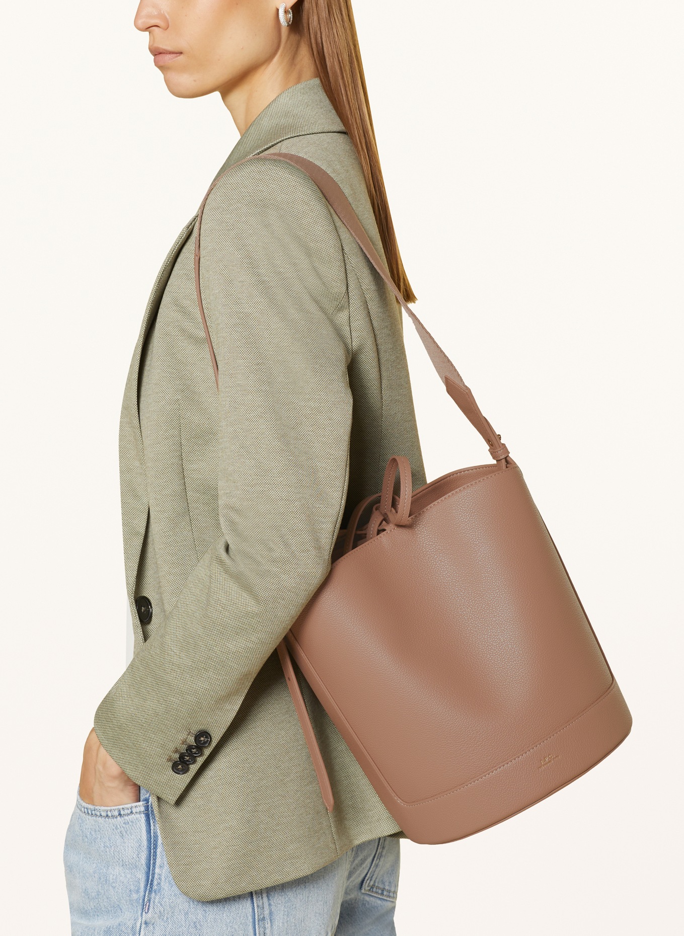 A.P.C. Handtasche ANA, Farbe: TAUPE (Bild 4)