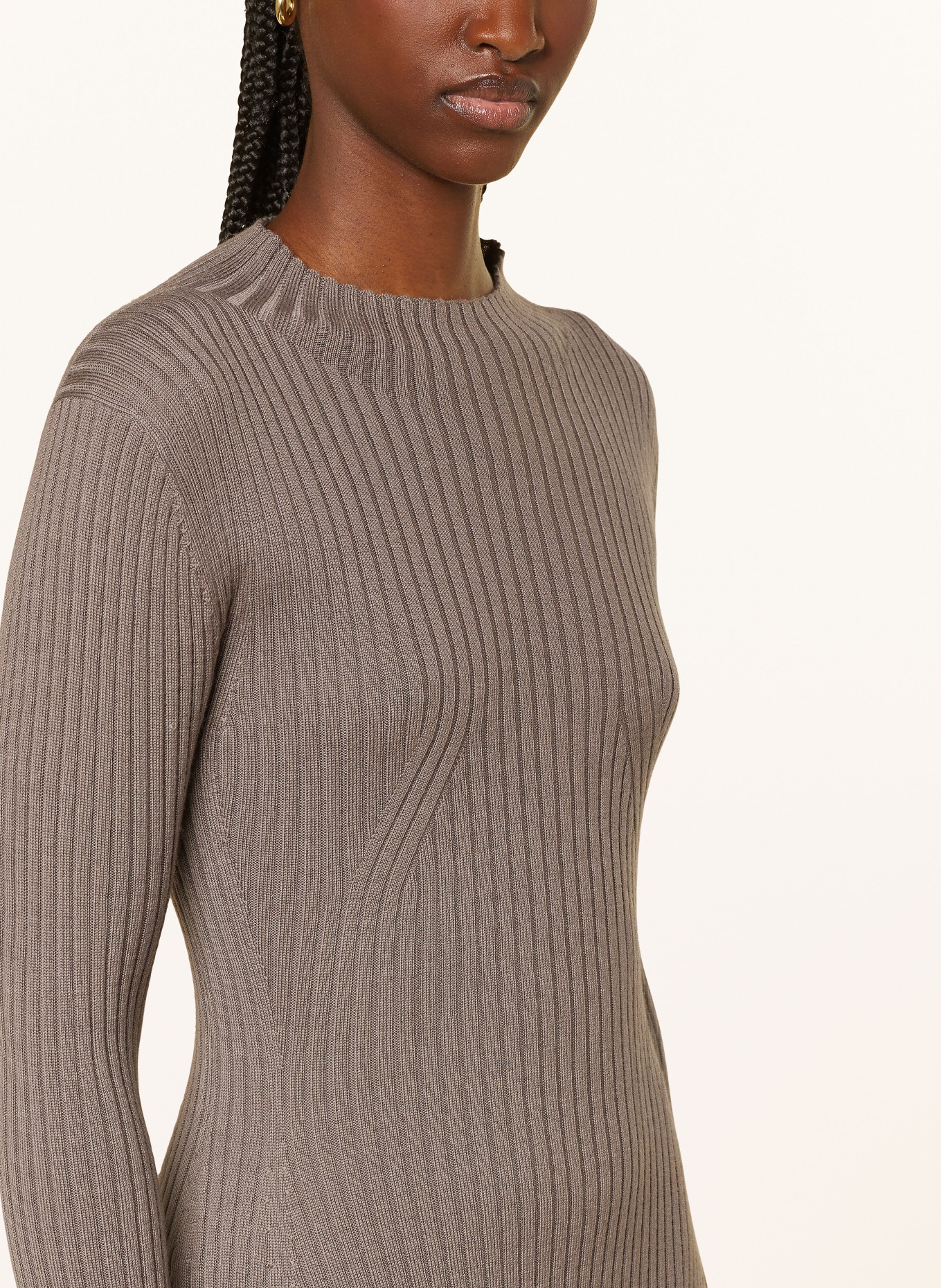 MRS & HUGS Sukienka z dzianiny: SZAROBRĄZOWY