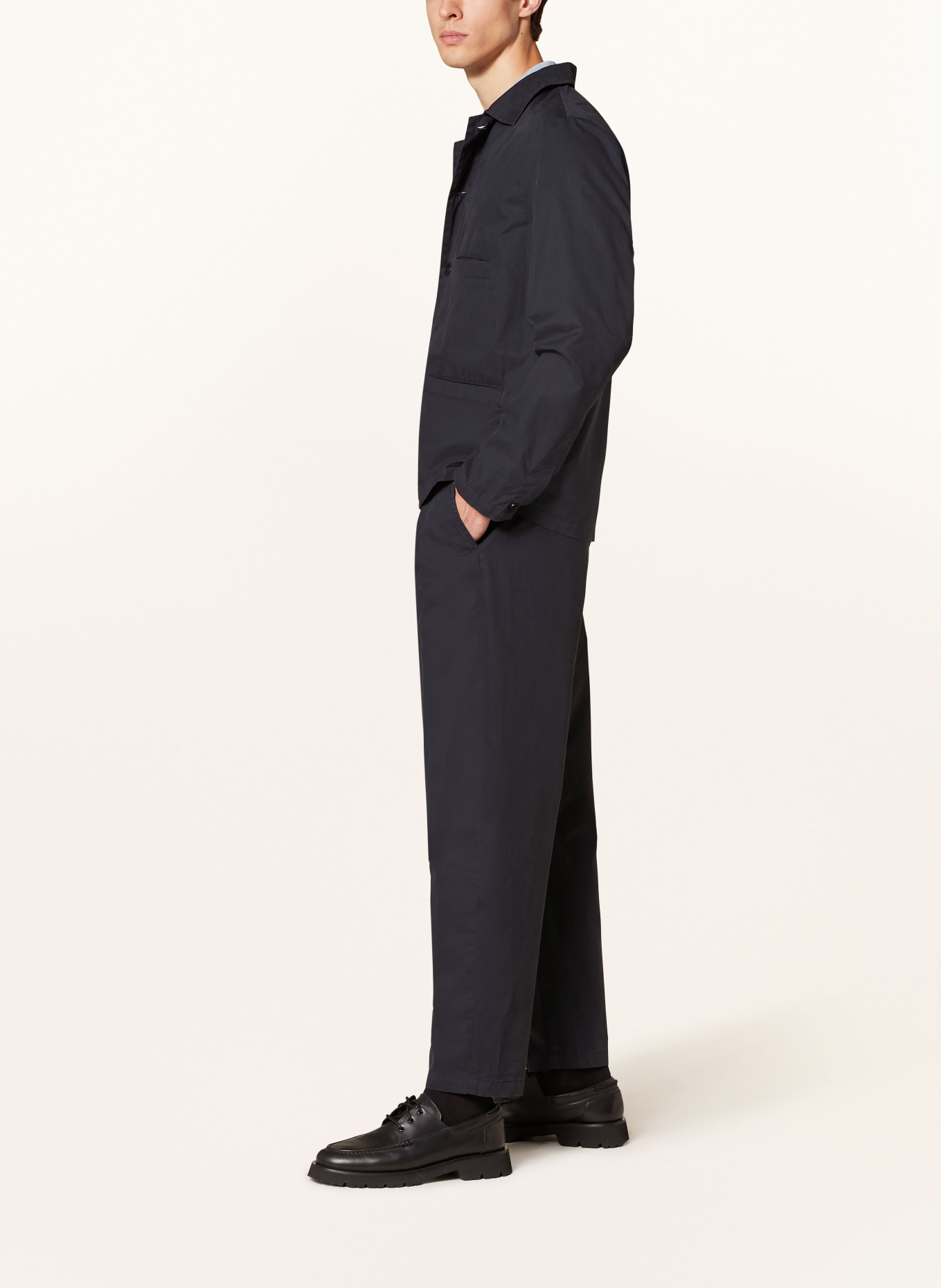 A.P.C. Chinos RENATO loose fit, Color: DARK BLUE (Image 4)