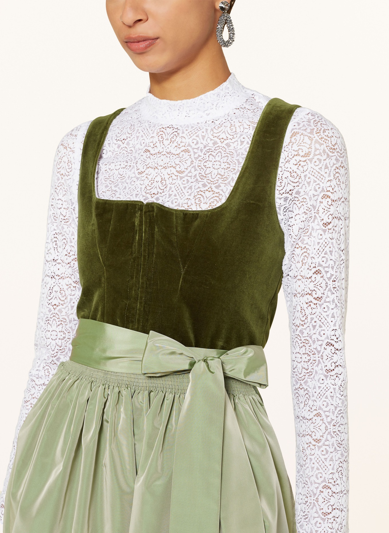 Johann & Johanna Dirndl: OLIV