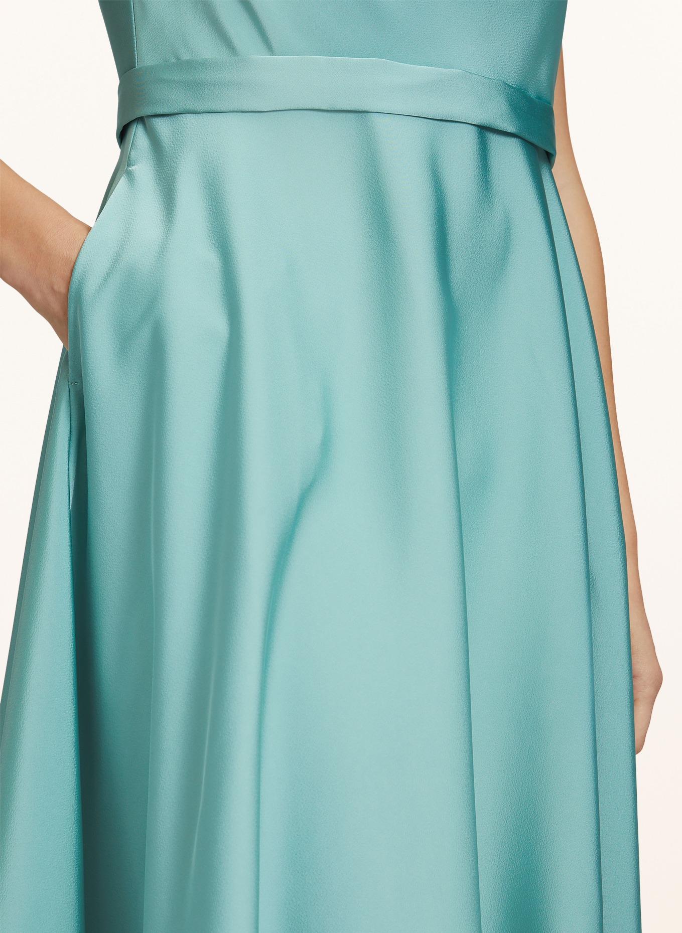 Vera Mont Cocktailkleid: MINT