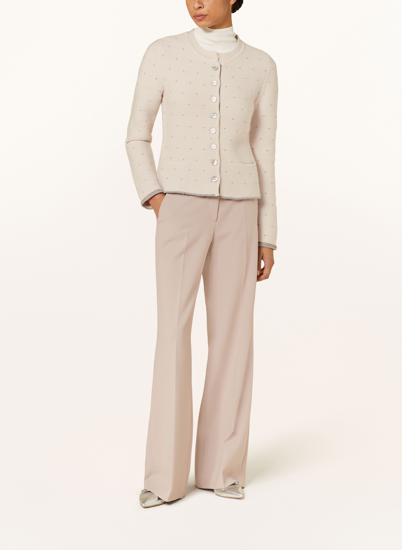 Johann & Johanna Knit cardigan: This item fits