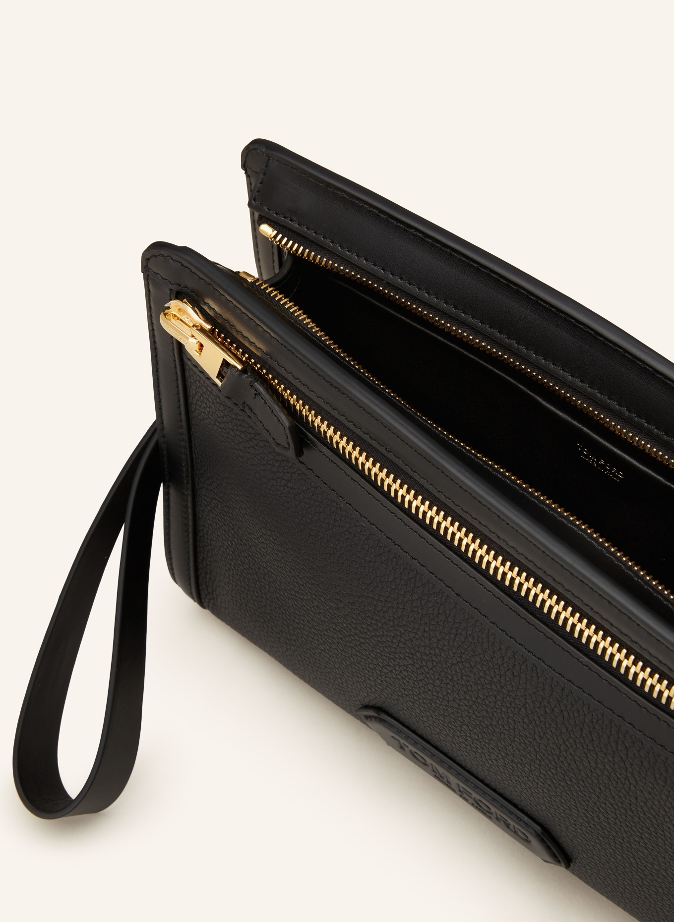 Tom ford pouch 2025