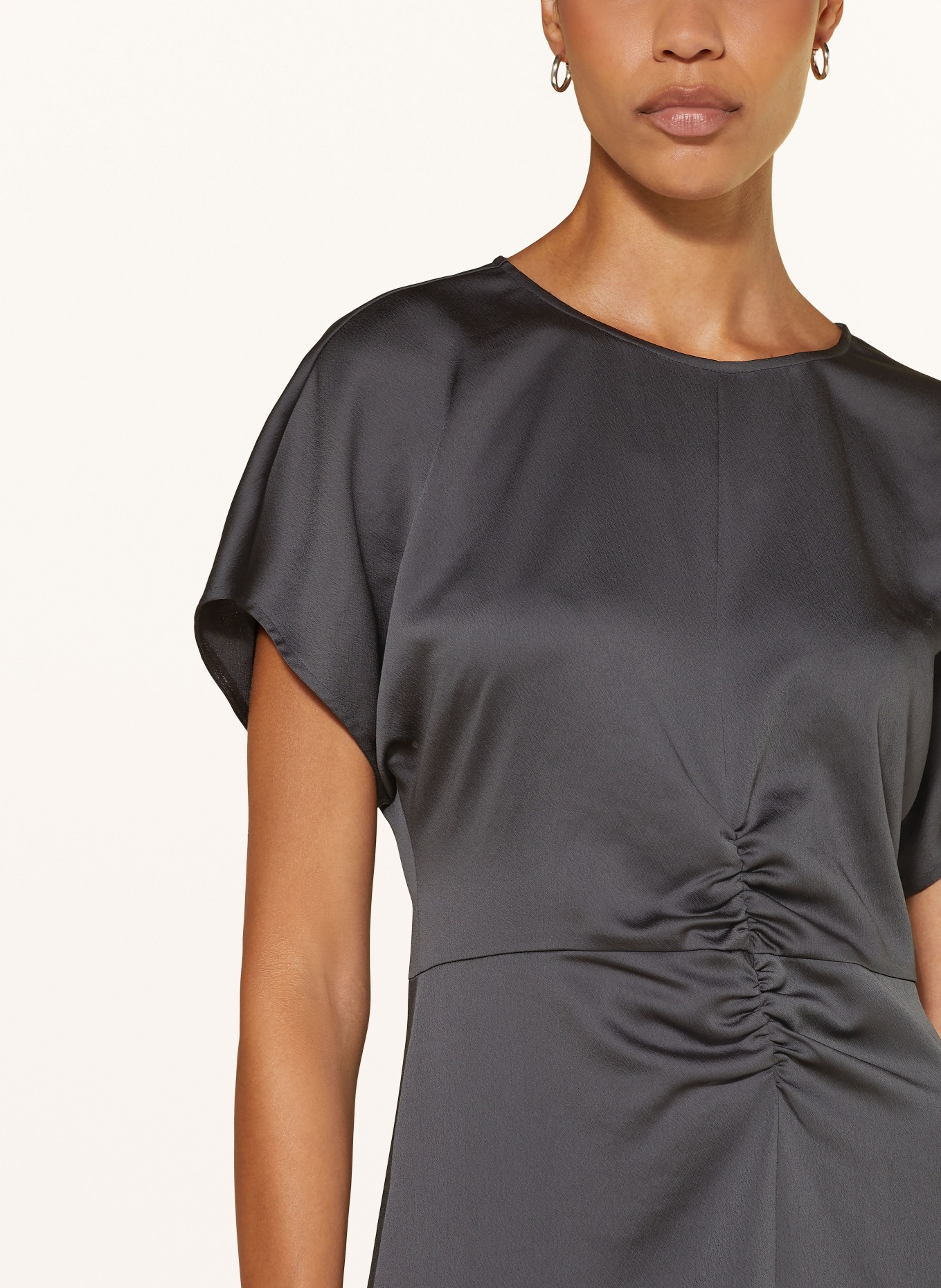 LUISA CERANO robe en satin: GRIS FONCÉ