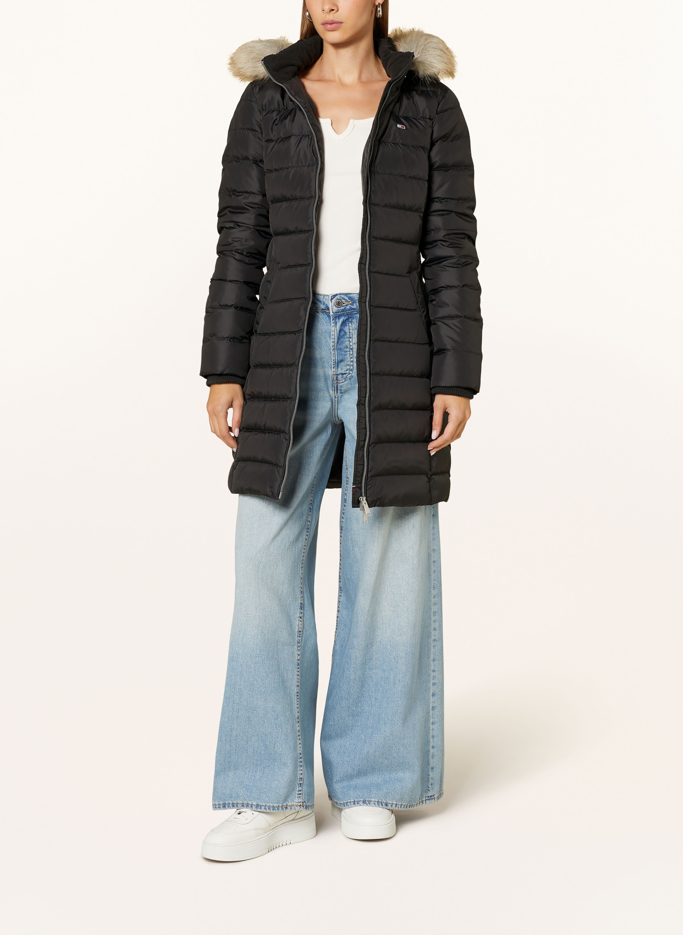 TOMMY JEANS Daunenmantel mit abnehmbarem Kunstfell: SCHWARZ