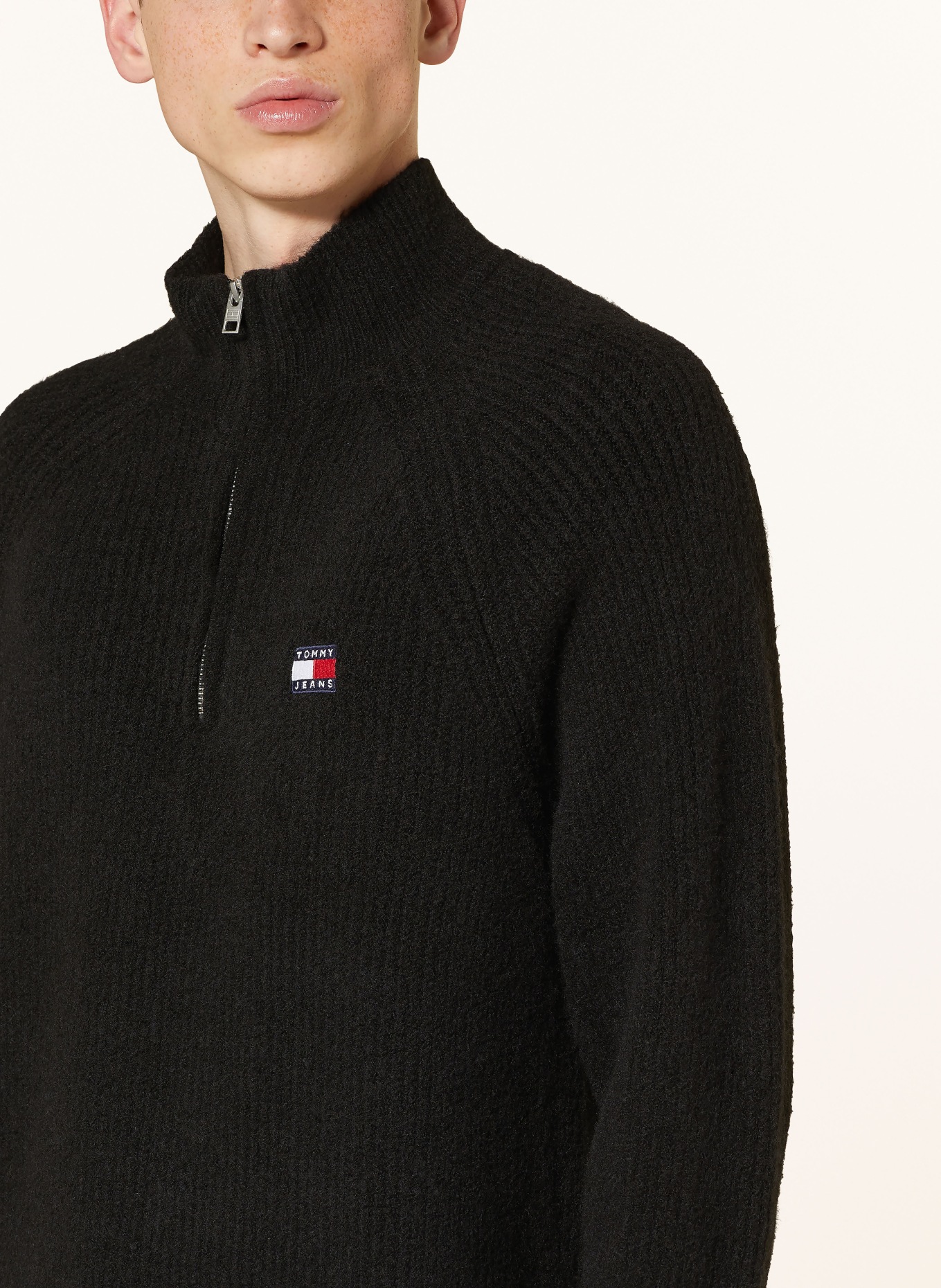 TOMMY JEANS Troyer: SCHWARZ