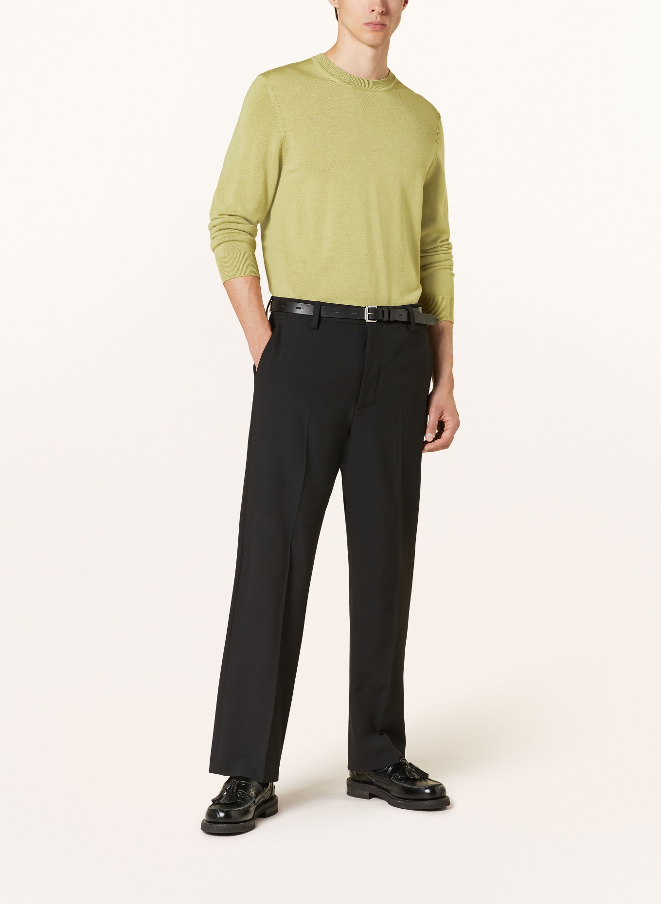 NN.07 Pull TED: OLIVE