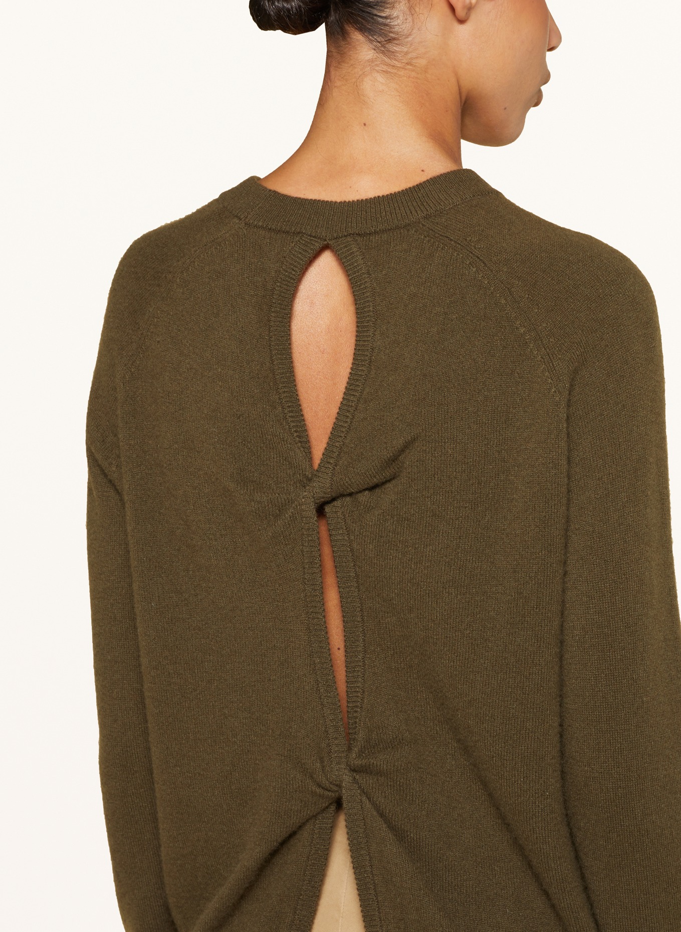 CHRISTOPHER ESBER Cashmere-Pullover MONUMENT OPEN TWIST mit Cut-outs: KHAKI
