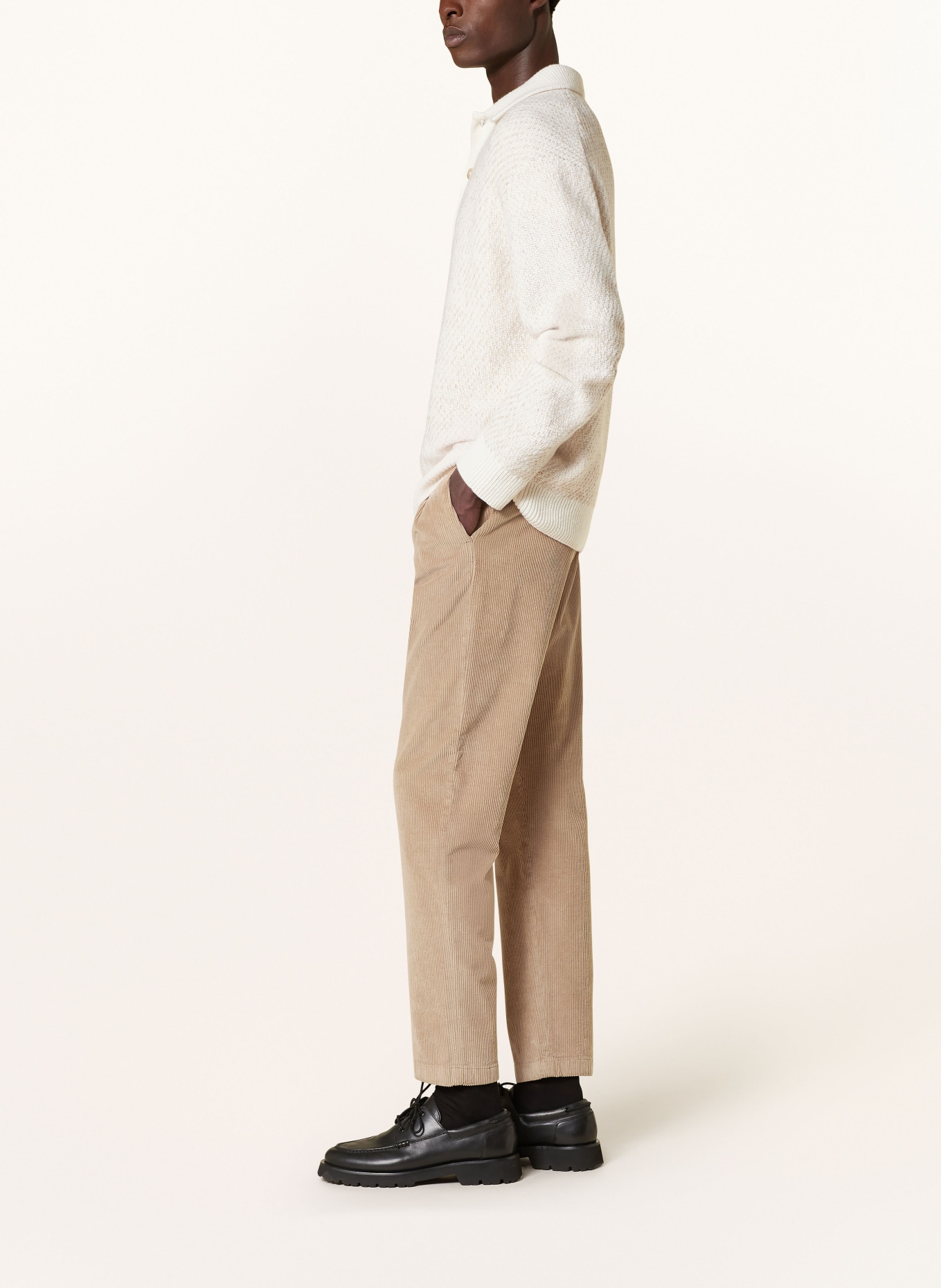CLOSED Cordhose BERGEN Tapered Fit: CAMEL