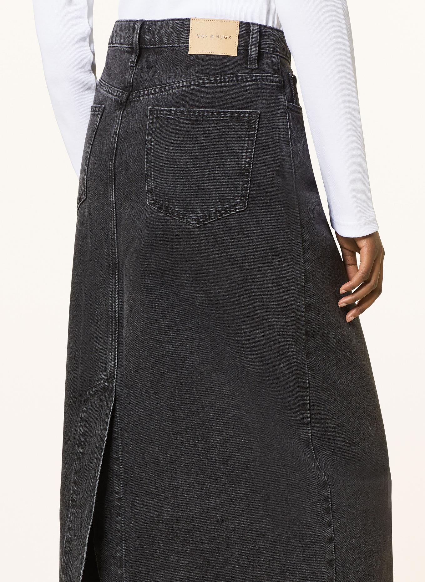 MRS & HUGS Jeansrock: DARK GREY