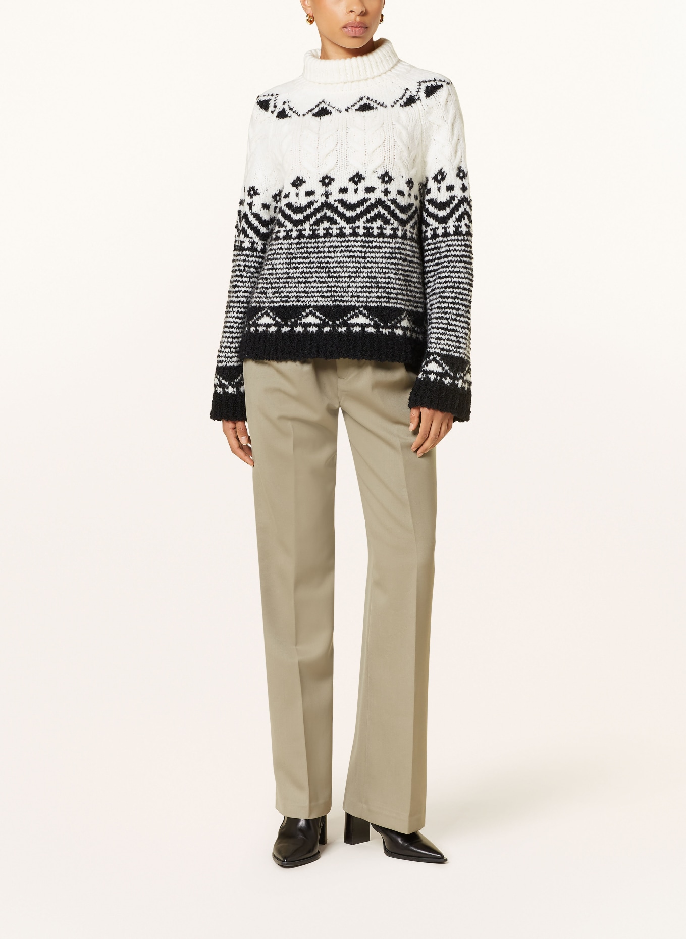 Grace Turtleneck sweater