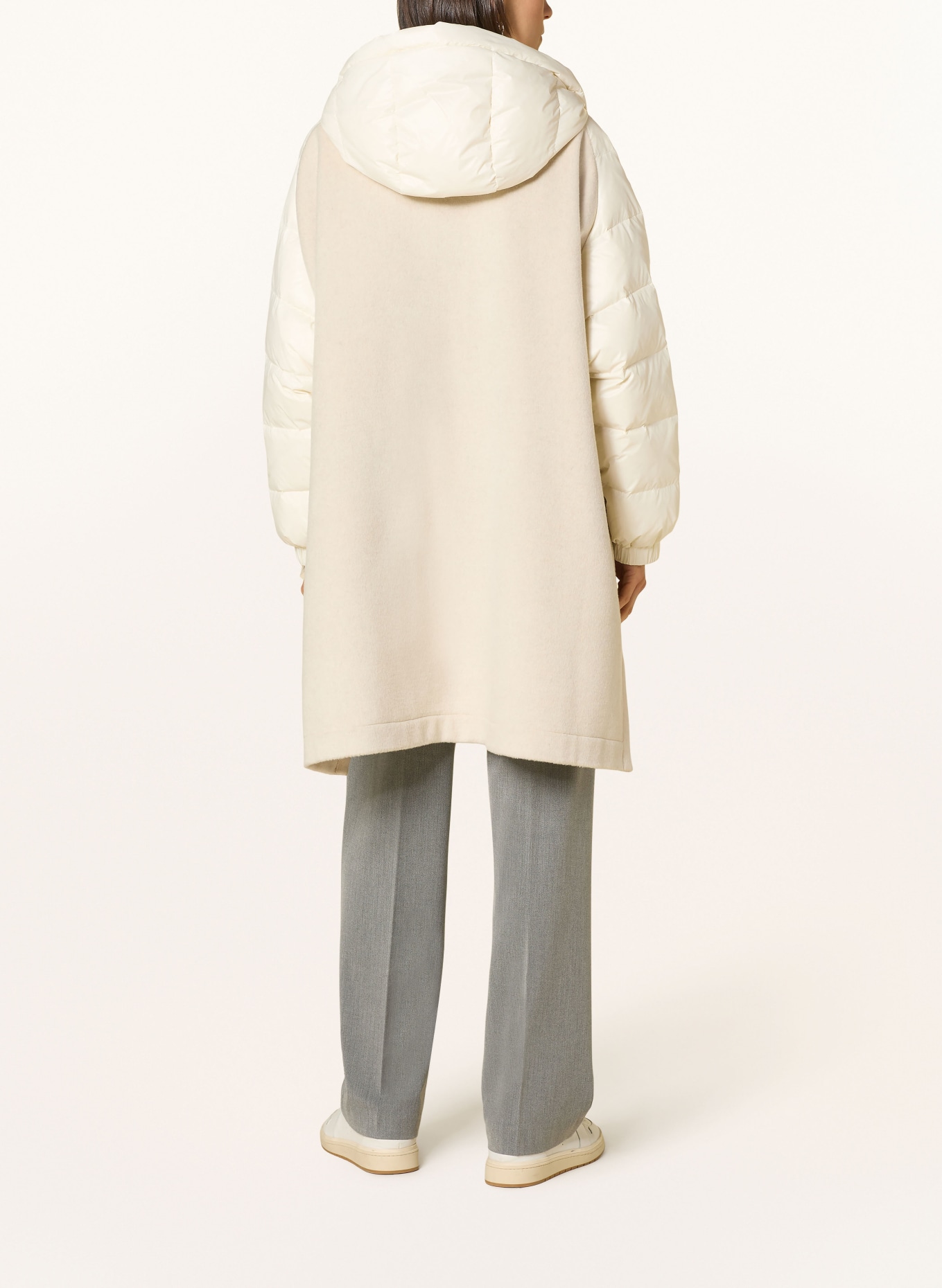 Grace Oversized-Mantel im Materialmix: CREME