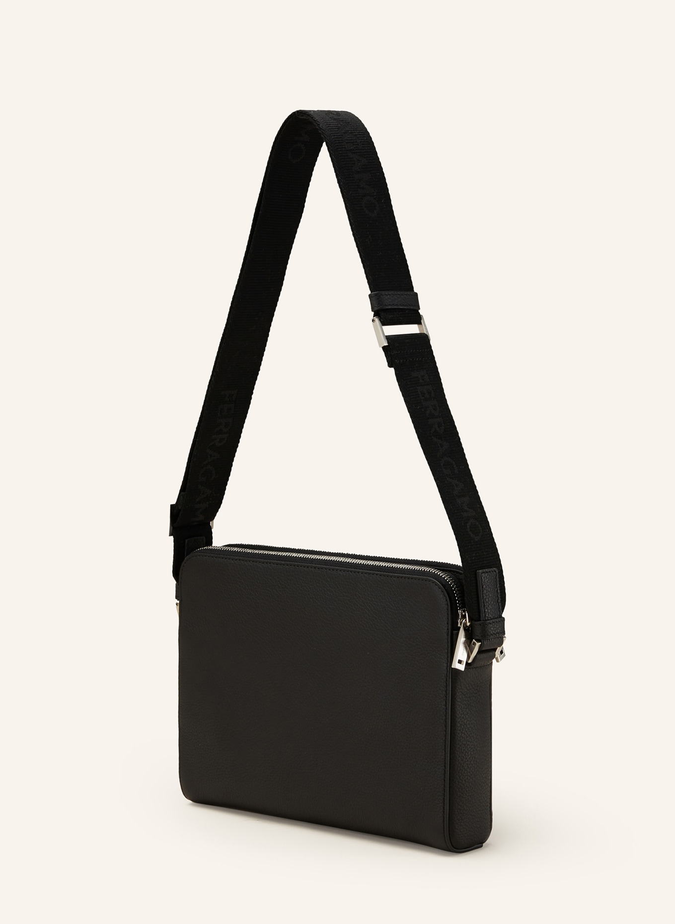 Messenger bag ferragamo top