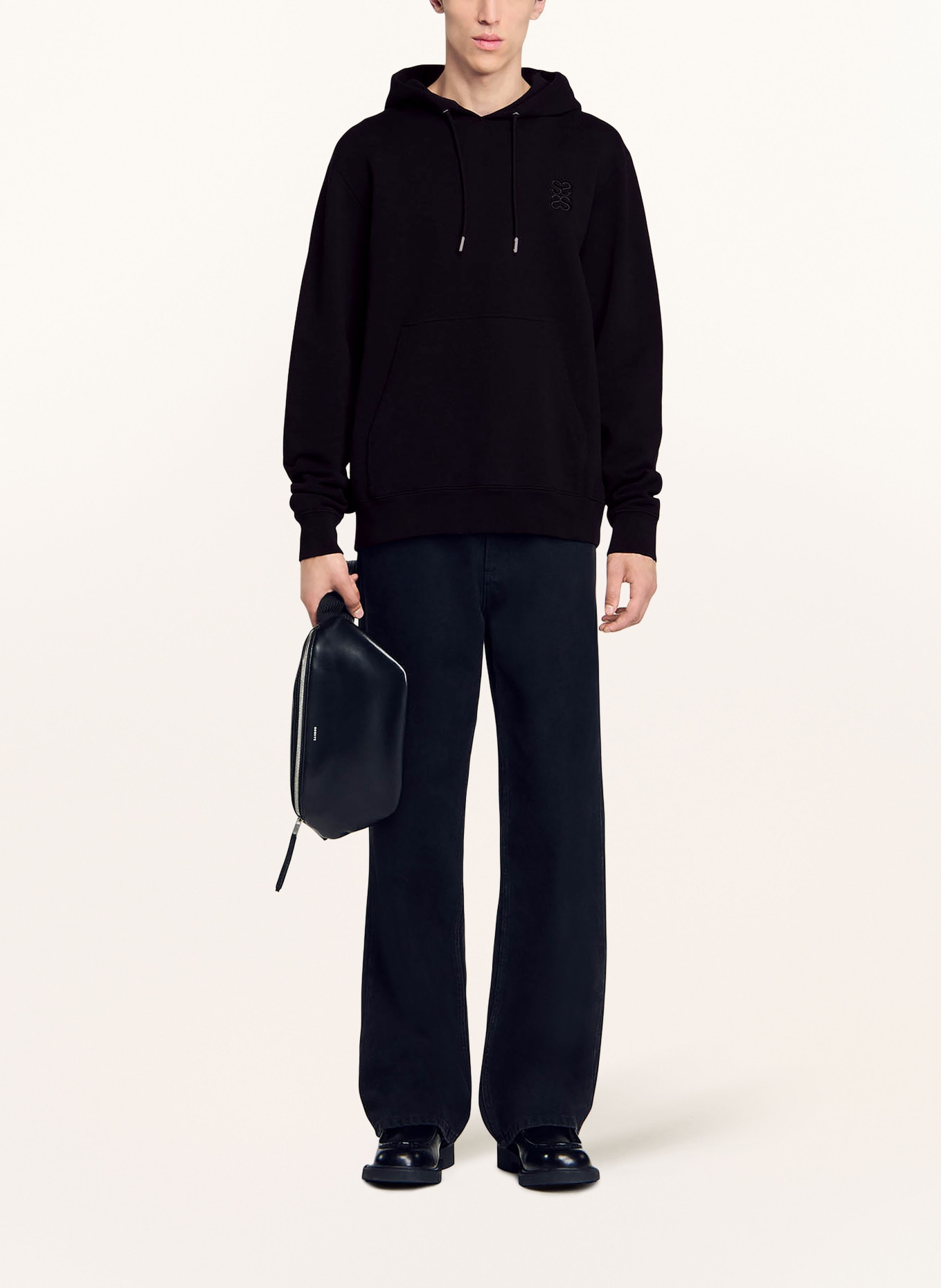 SANDRO Hoodie in schwarz