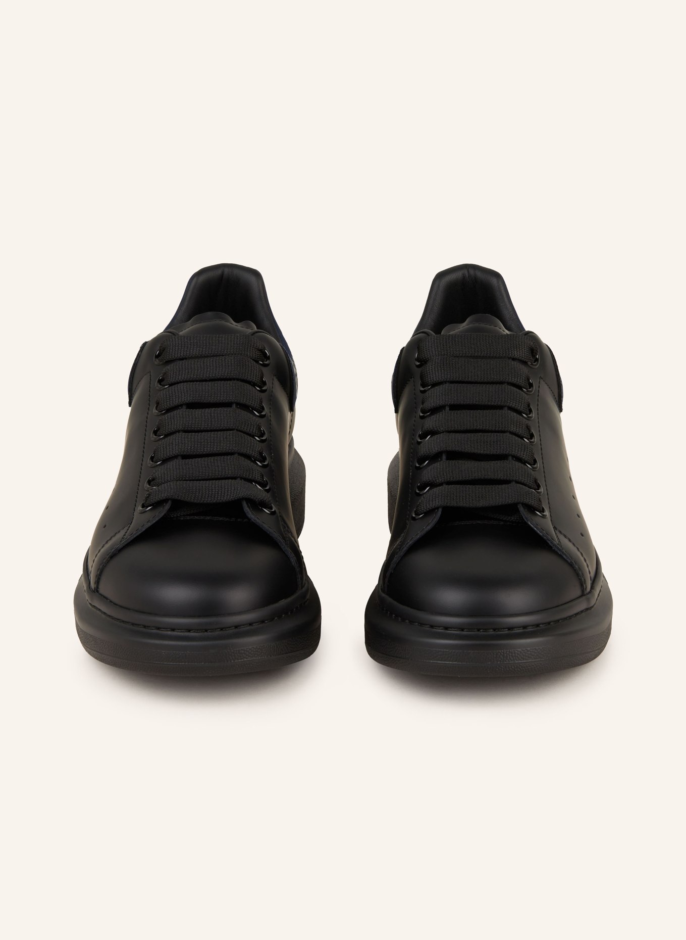 Black alexander mcqueen deals