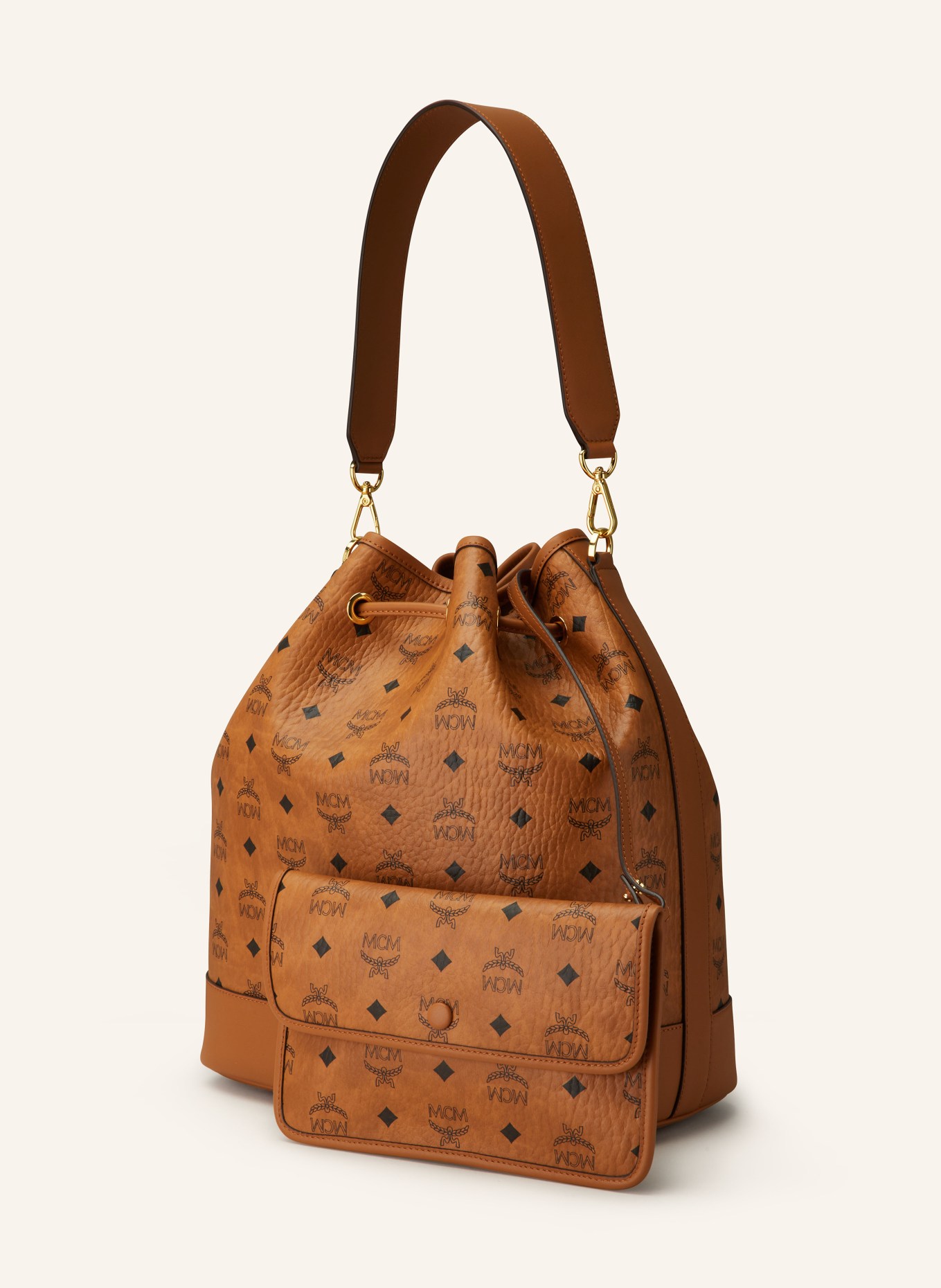 MCM Beuteltasche DESSAU VI mit herausnehmbarer Pouch: CO COGNAC