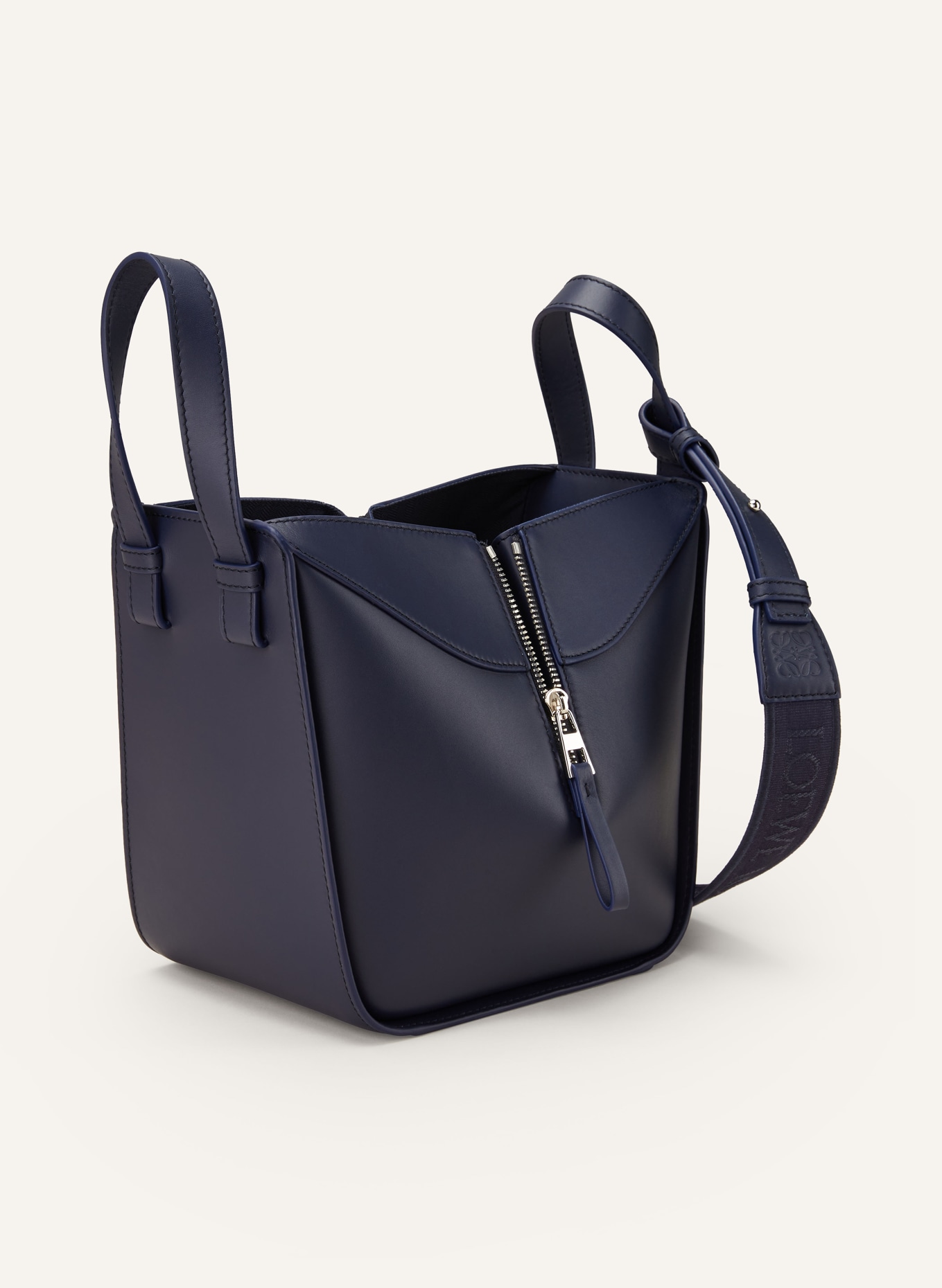 LOEWE Handtasche HAMMOCK: DUNKELBLAU