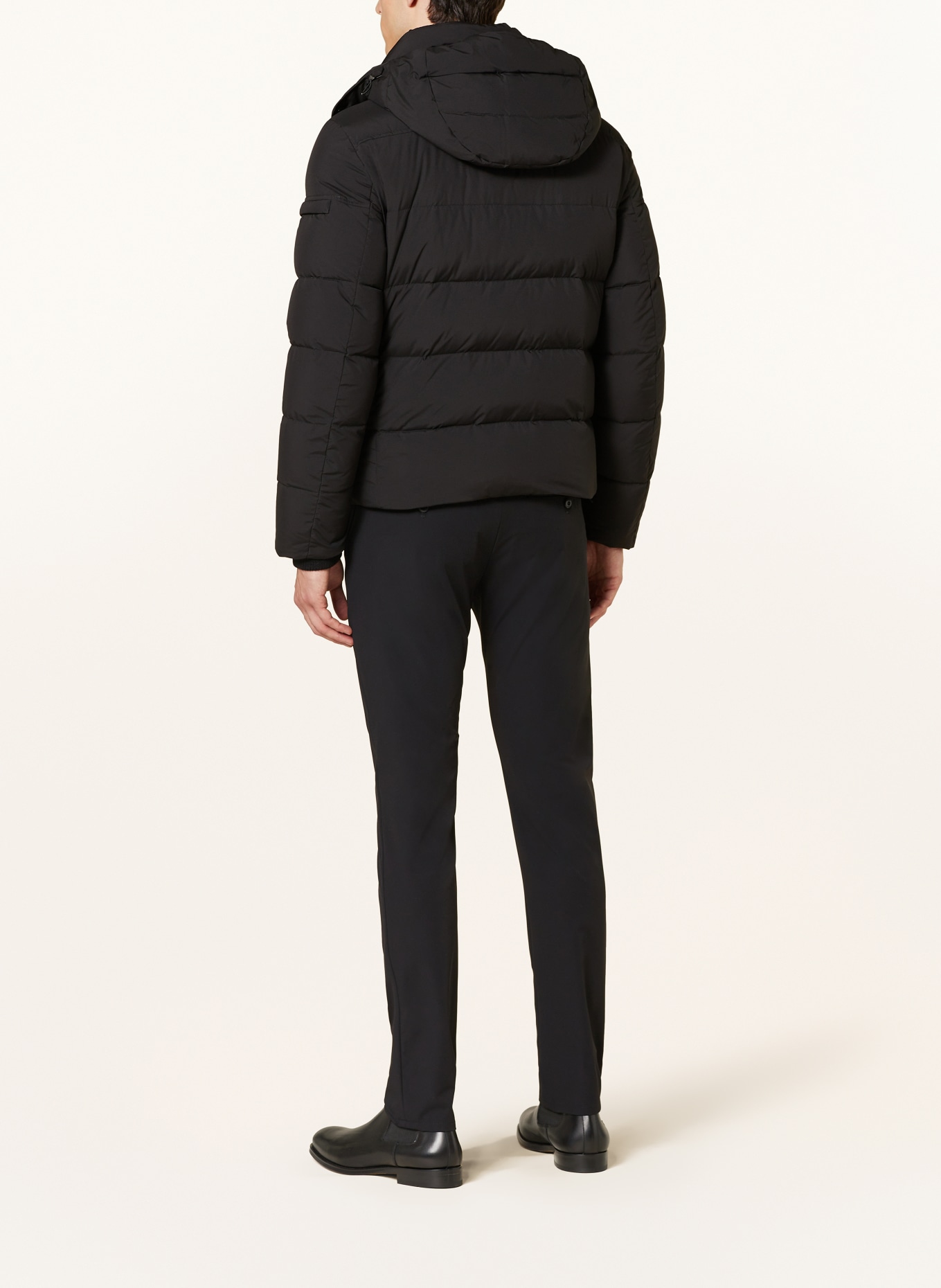 MOORER Down jacket BRETT-SKT with removable hood: BLACK